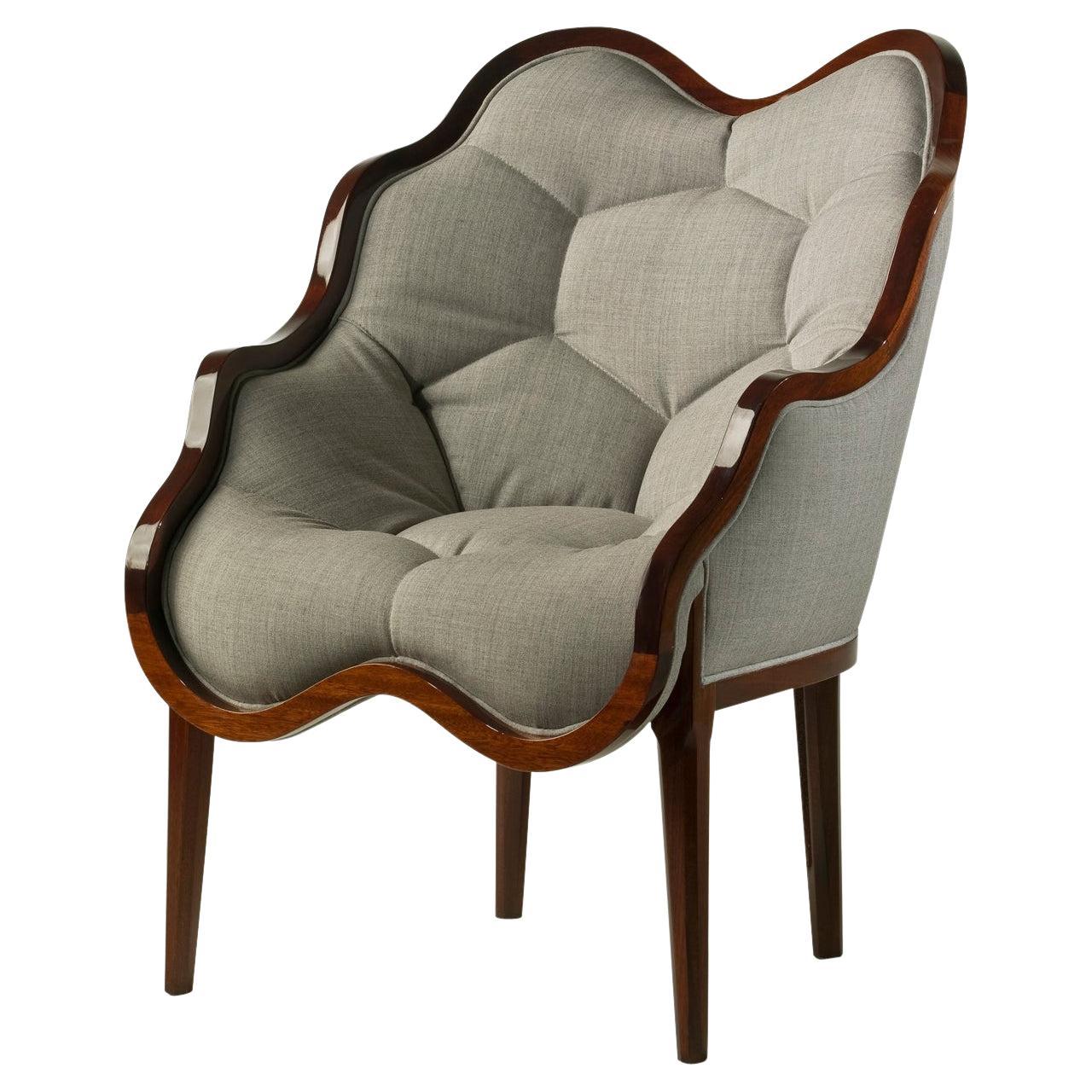 LUI 6/A Fauteuil tapissé composé d'hexagones en noyer américain foncé