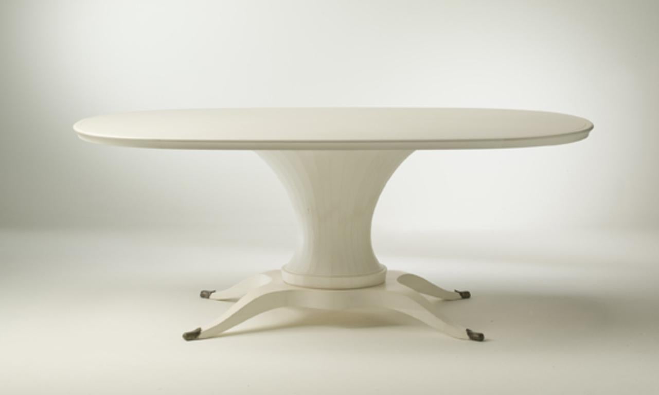 Step into the realm of timeless elegance with our Lui Oval table—a masterpiece that seamlessly blends proportions and eras, embodying the unique legacy of Fratelli Boffi tradition. This handcrafted marvel features a large oval top in solid walnut
