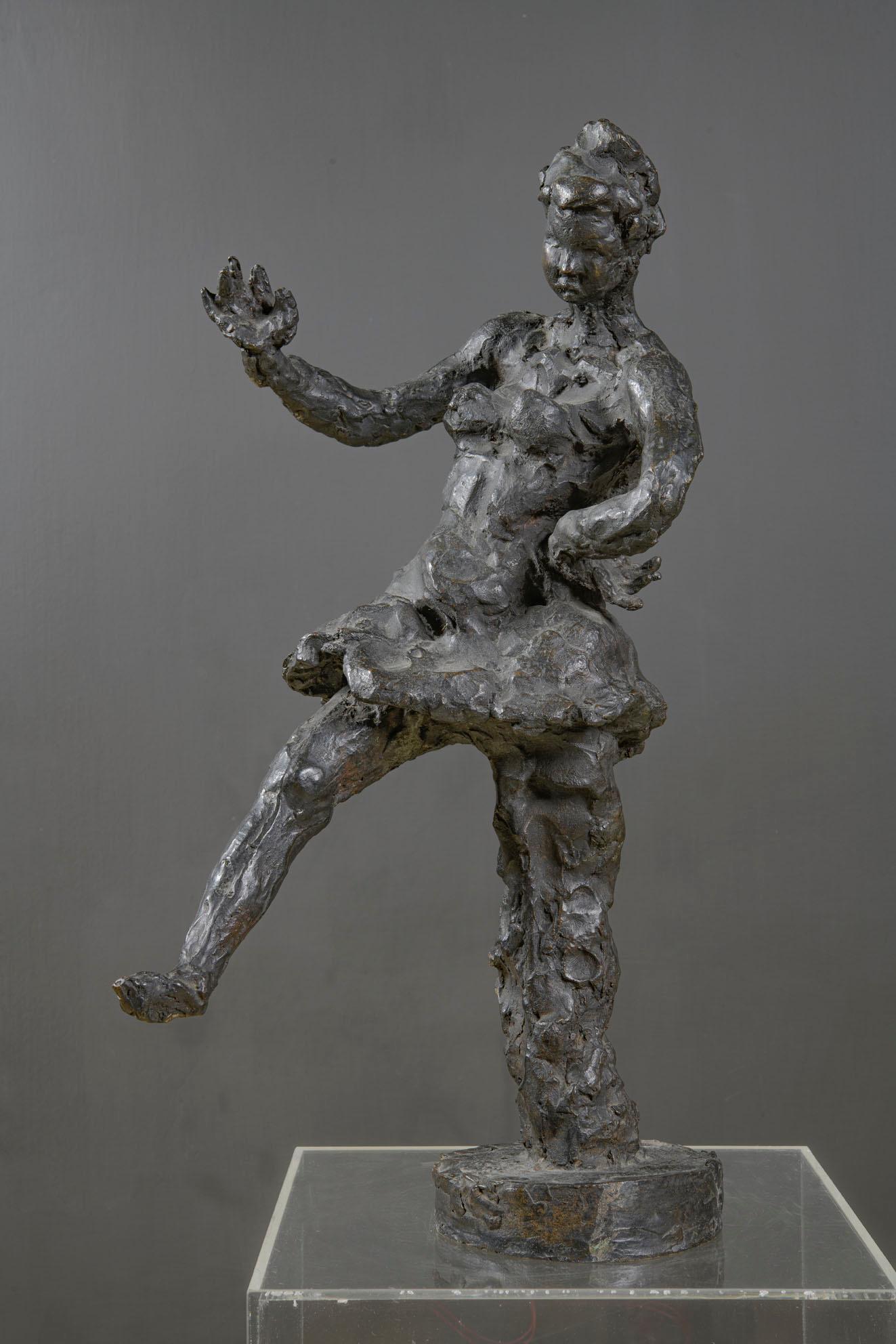 Sculpture en bronze cataloguée de Luigi Broggini  en vente 4