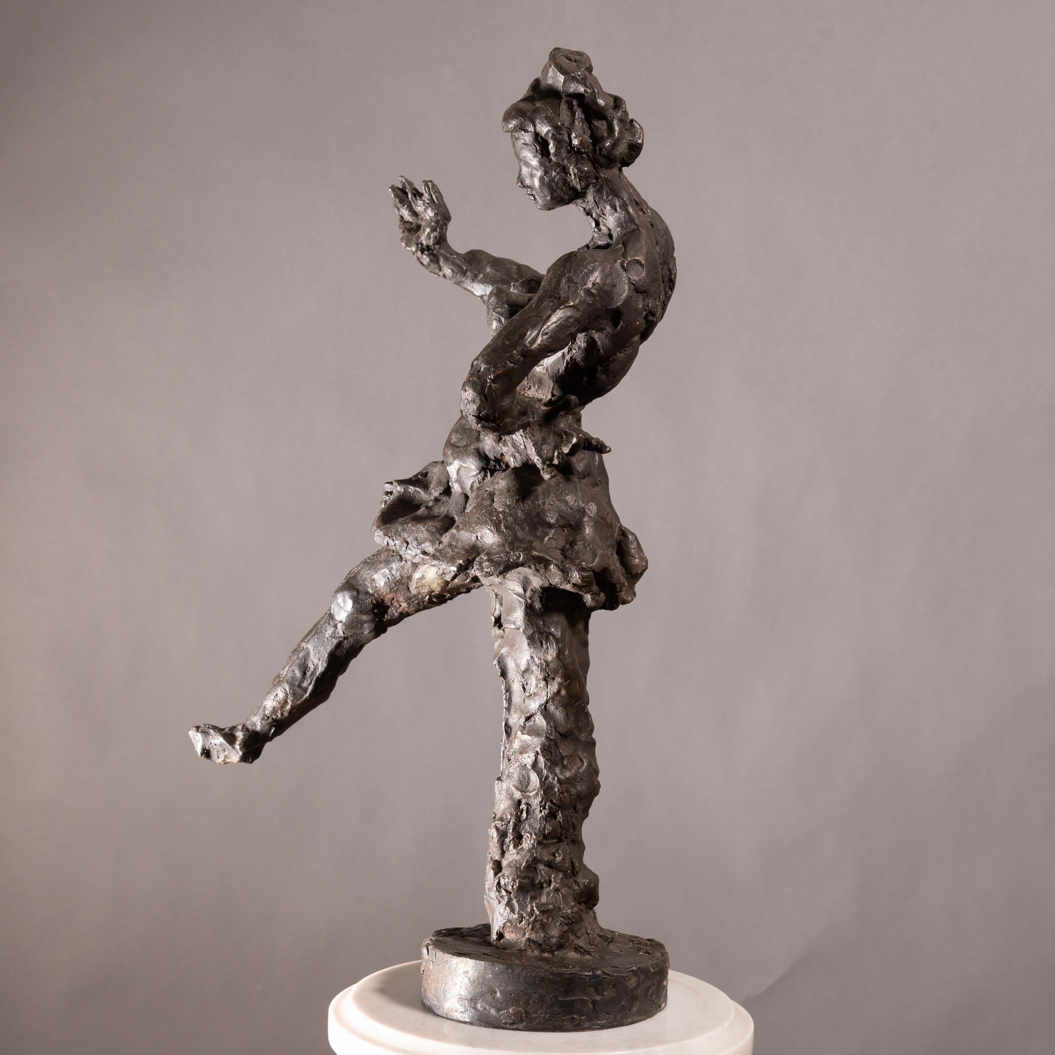 Sculpture en bronze cataloguée de Luigi Broggini en vente 7