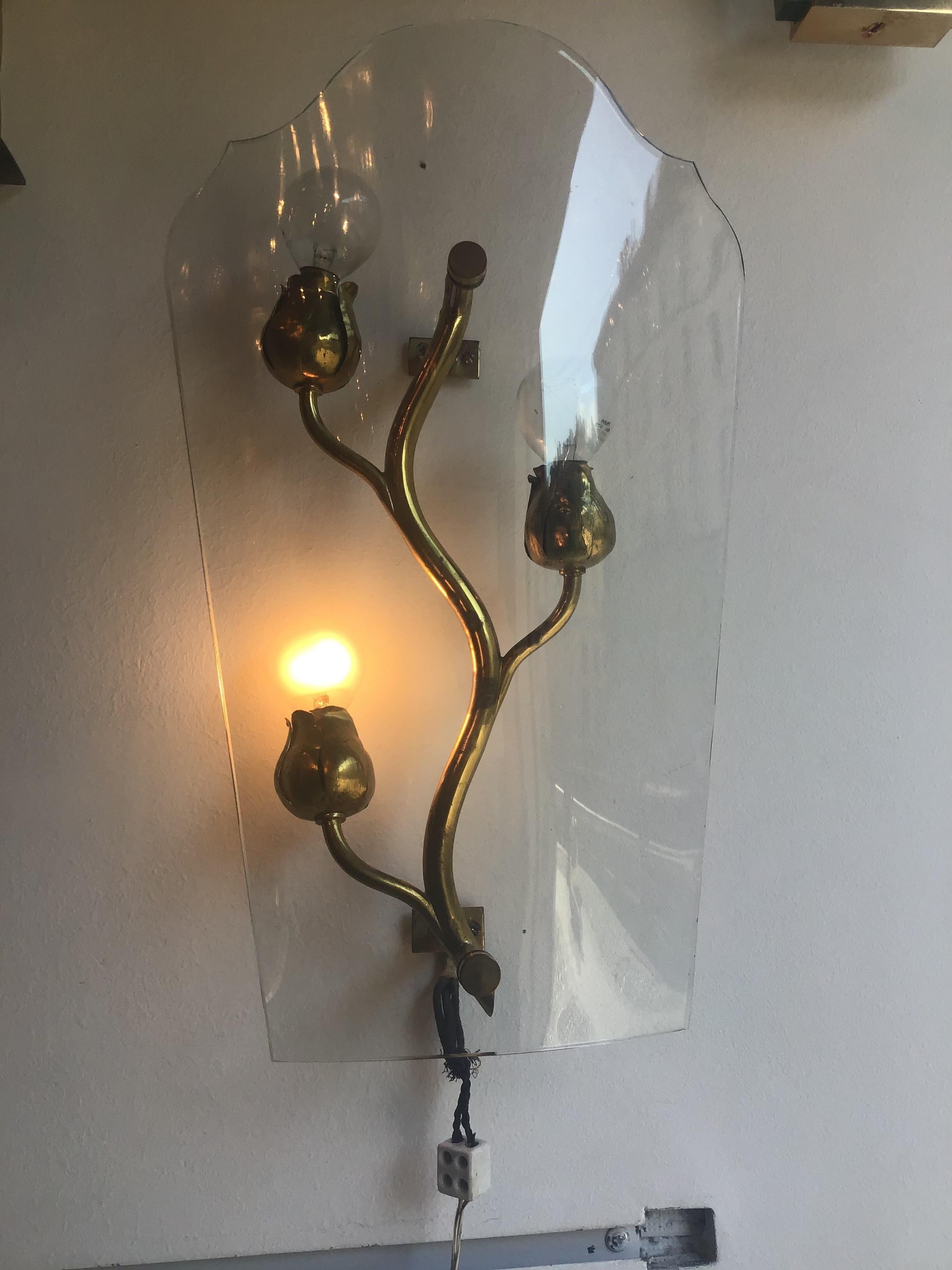 Luigi Brusotti Appliques Brass Glass, 1940, Italy In Excellent Condition For Sale In Milano, IT