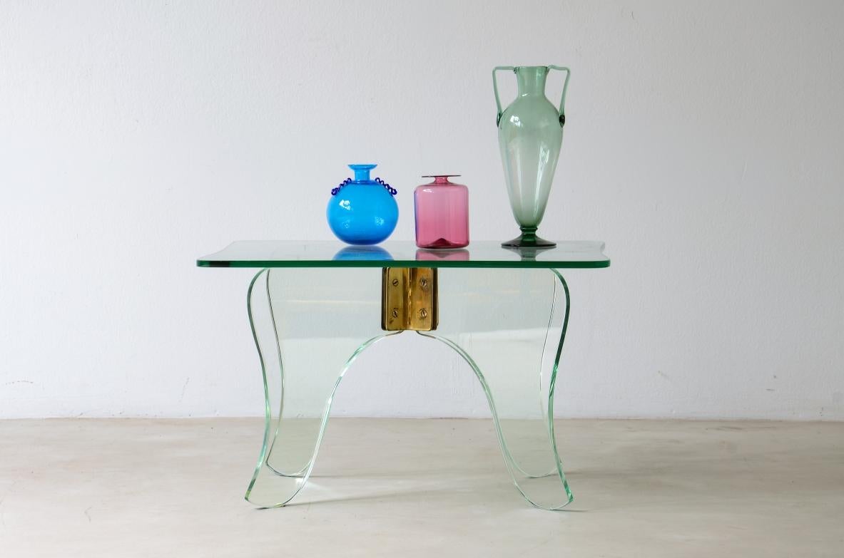 Luigi Brusotti, élégante table basse en verre taillé épais de couleur vert Nile Excellent état - En vente à Milano, IT