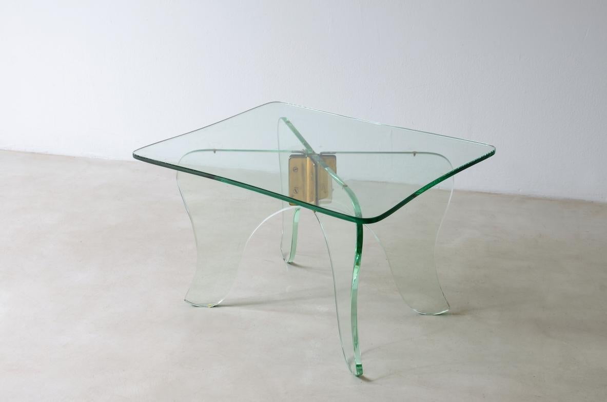 Verre taillé Luigi Brusotti, élégante table basse en verre taillé épais de couleur vert Nile en vente