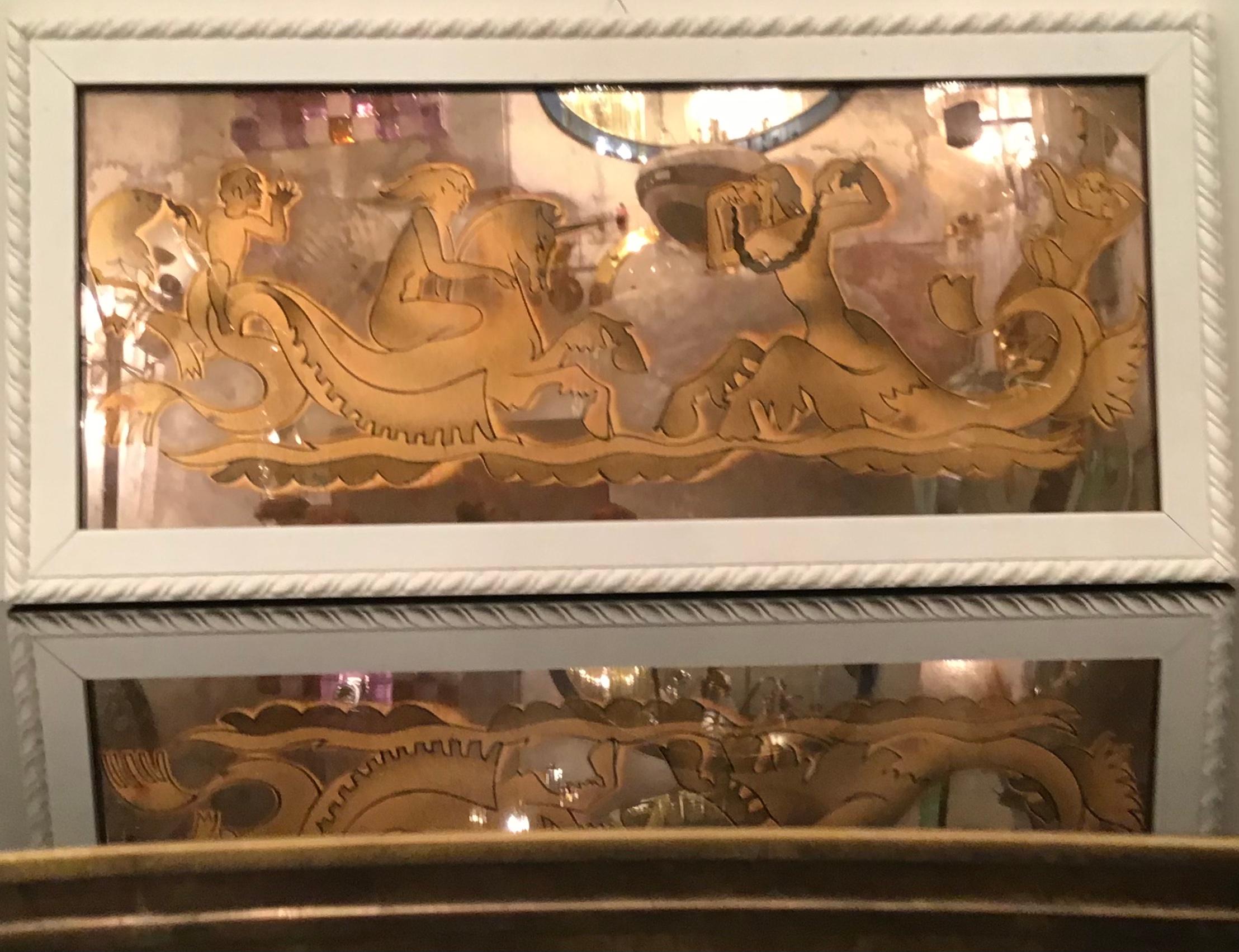 Milieu du XXe siècle Luigi Brusotti   L'amour en haute mer  Bois de verre décoré 1940 Italie en vente
