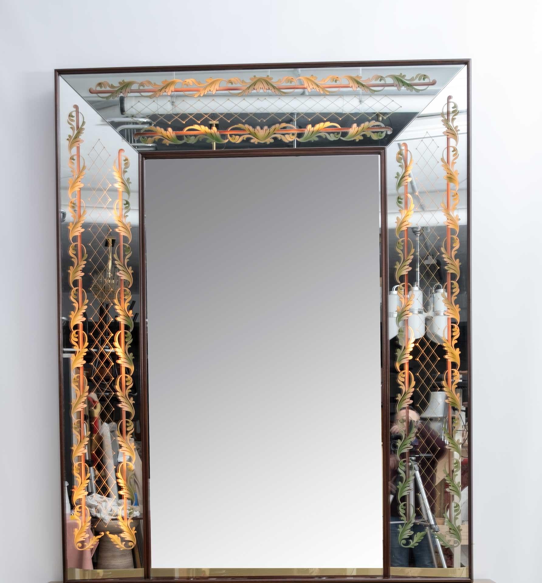 Milieu du XXe siècle Miroir italien décoré mi-siècle moderne Luigi Brusotti, années 1940 en vente