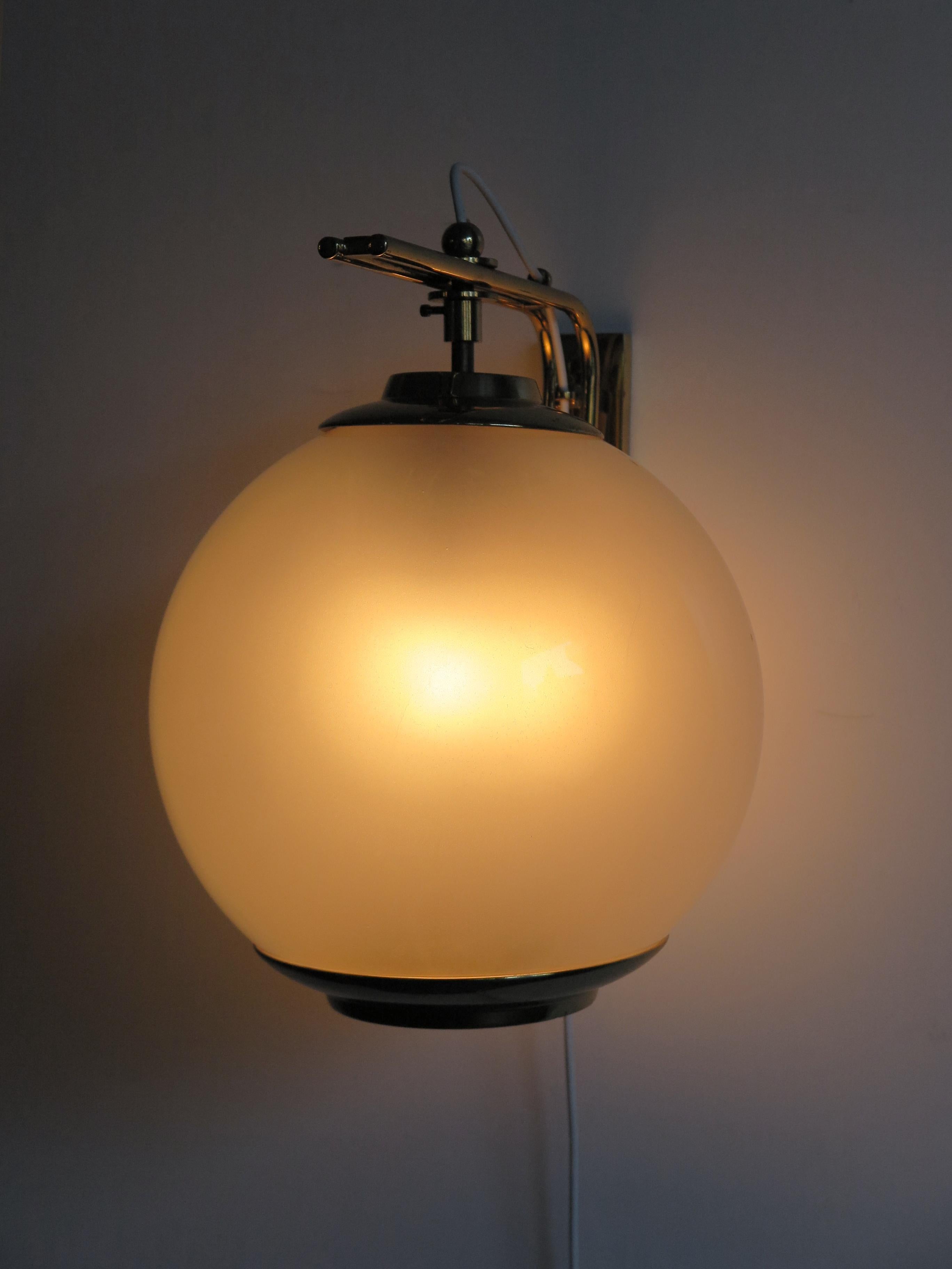 Mid-Century Modern Luigi Caccia Dominioni Big Italian Glass Brass Wall Lamp for Azucena, 1960s