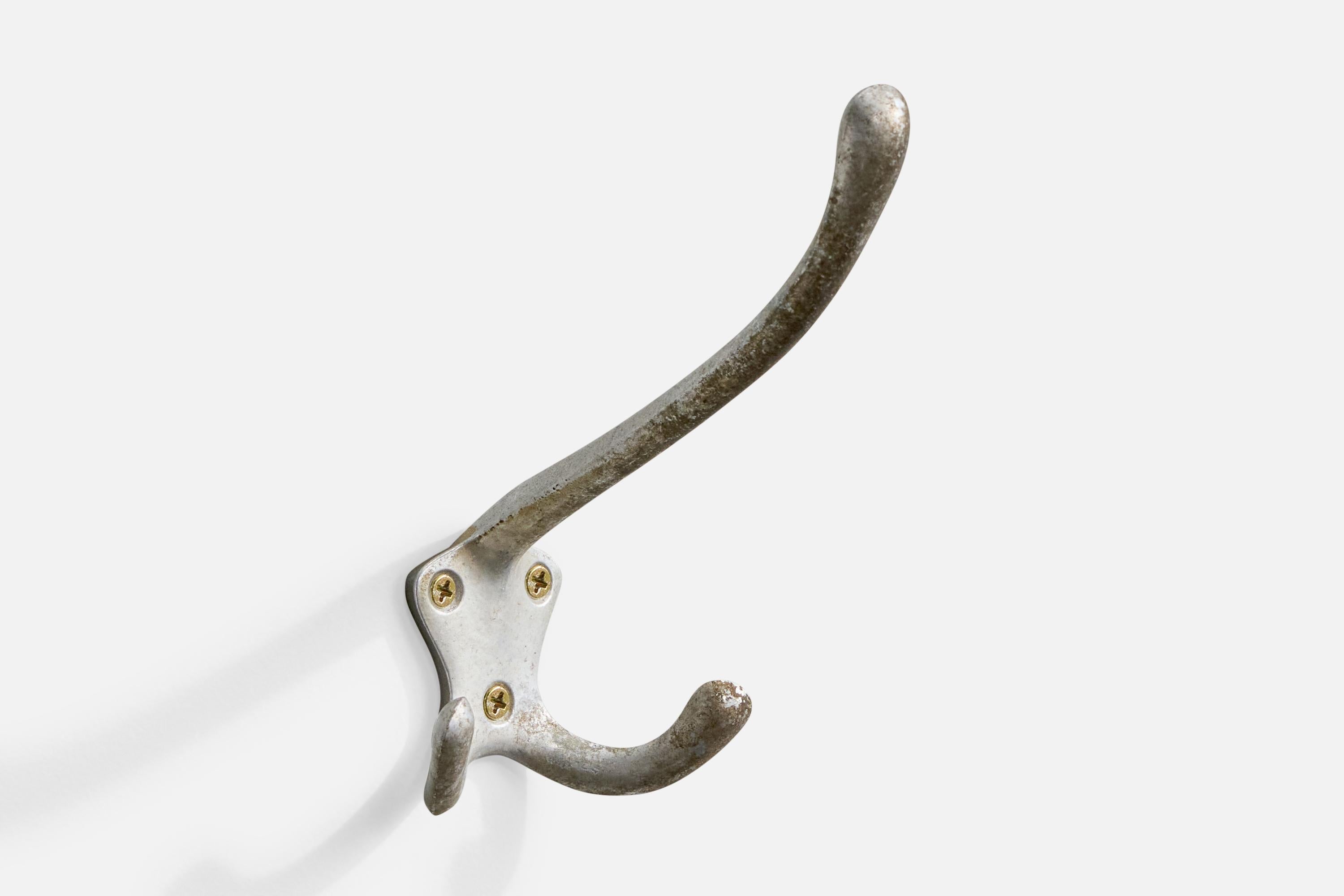 Italiano Luigi Caccia Dominioni, Appendiabiti in metallo, Italia, anni '50 in vendita