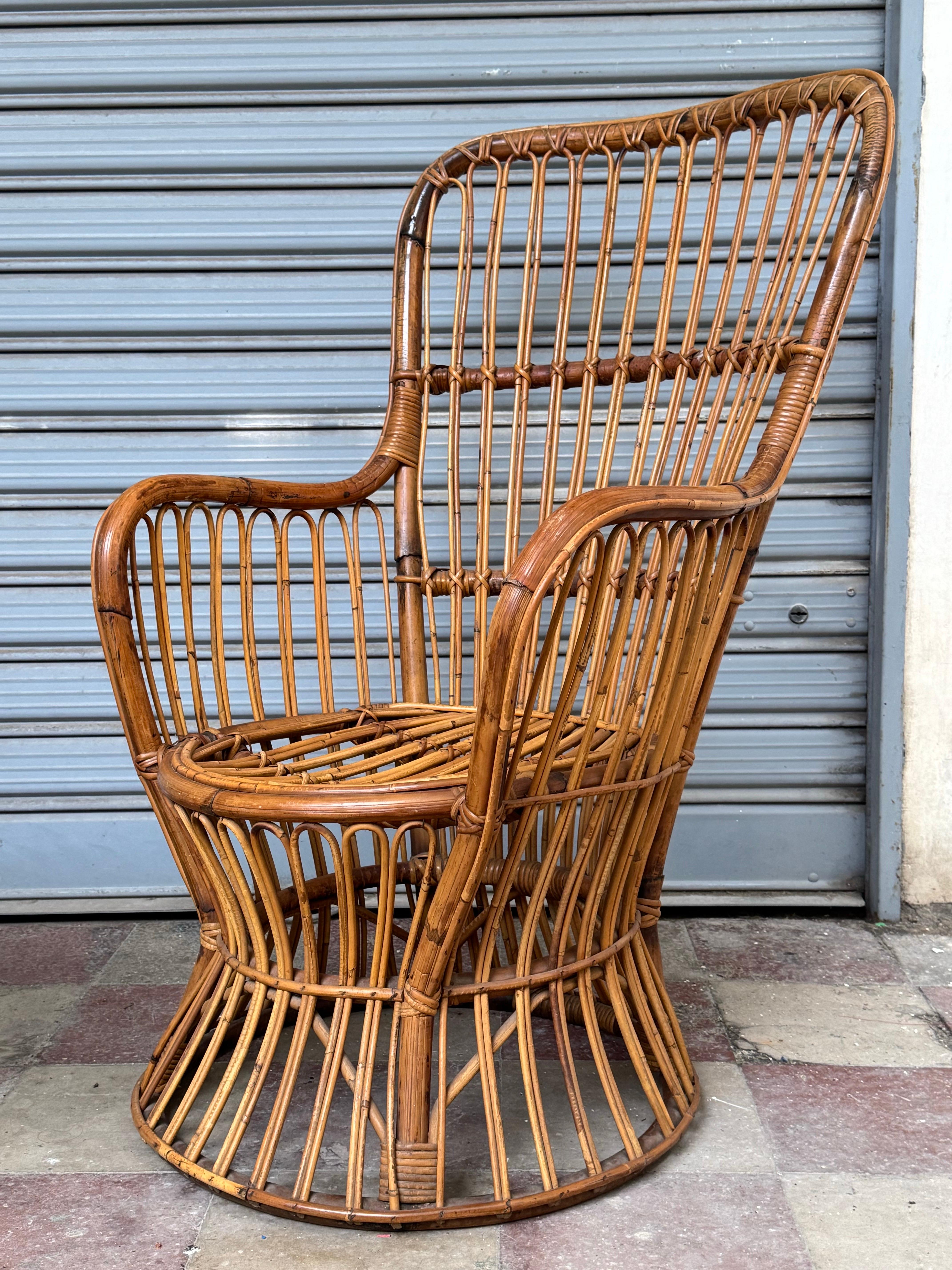 Luigi Caccia Dominioni Coppia di Poltrone e Tavolino Set Design 1960 in vendita 11