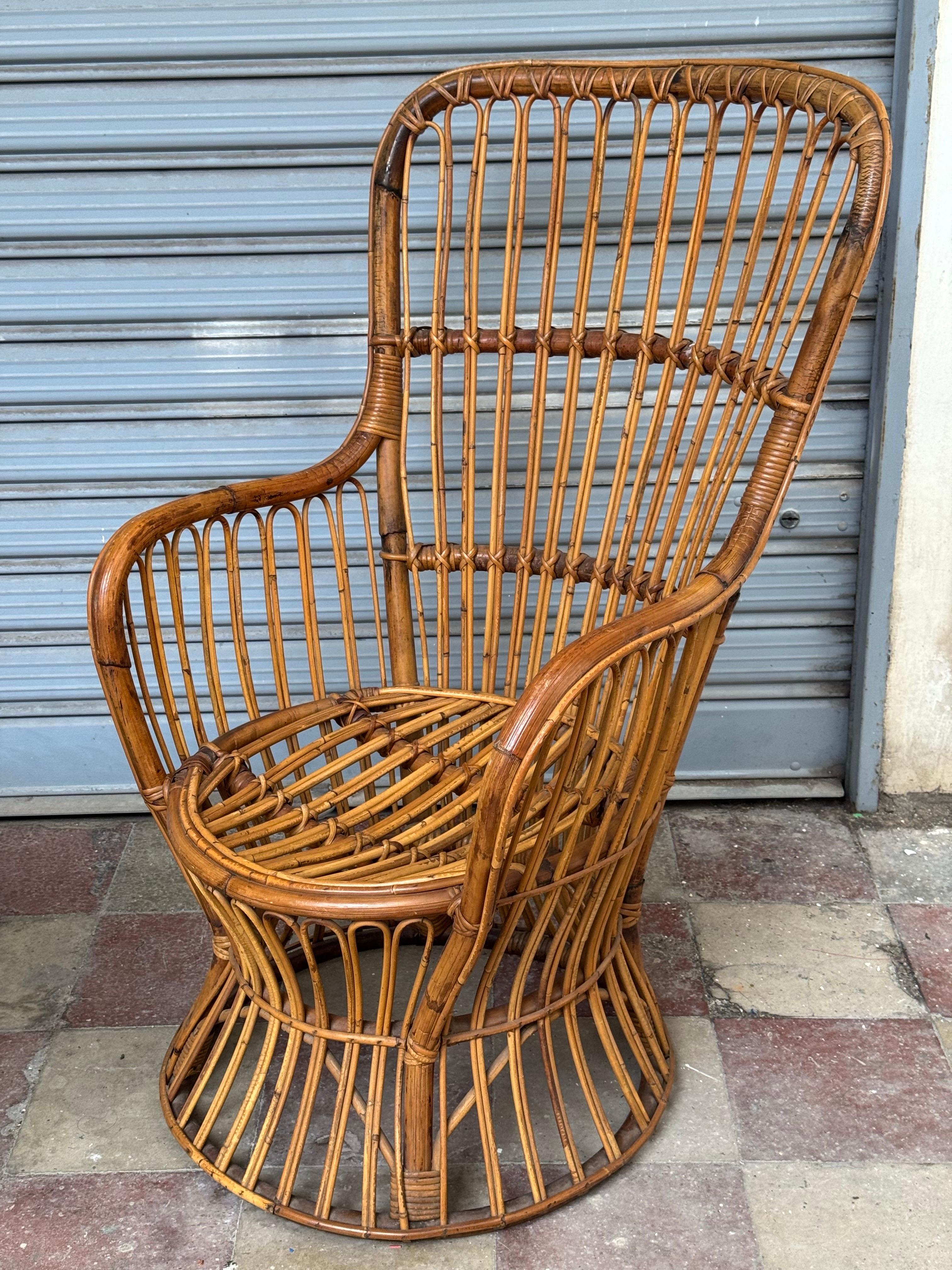 Luigi Caccia Dominioni Coppia di Poltrone e Tavolino Set Design 1960 in vendita 1