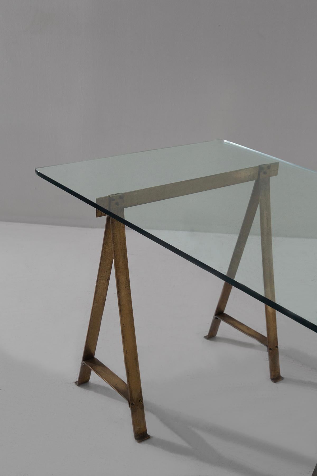 Luigi Caccia Dominioni's “Cavalletto” Table - 1970s design in brass and glass
An icon of Italian design: this Cavalletto table by Luigi Caccia Dominioni, designed in the 1970s for a private Milanese residence, represents a perfect balance of form,