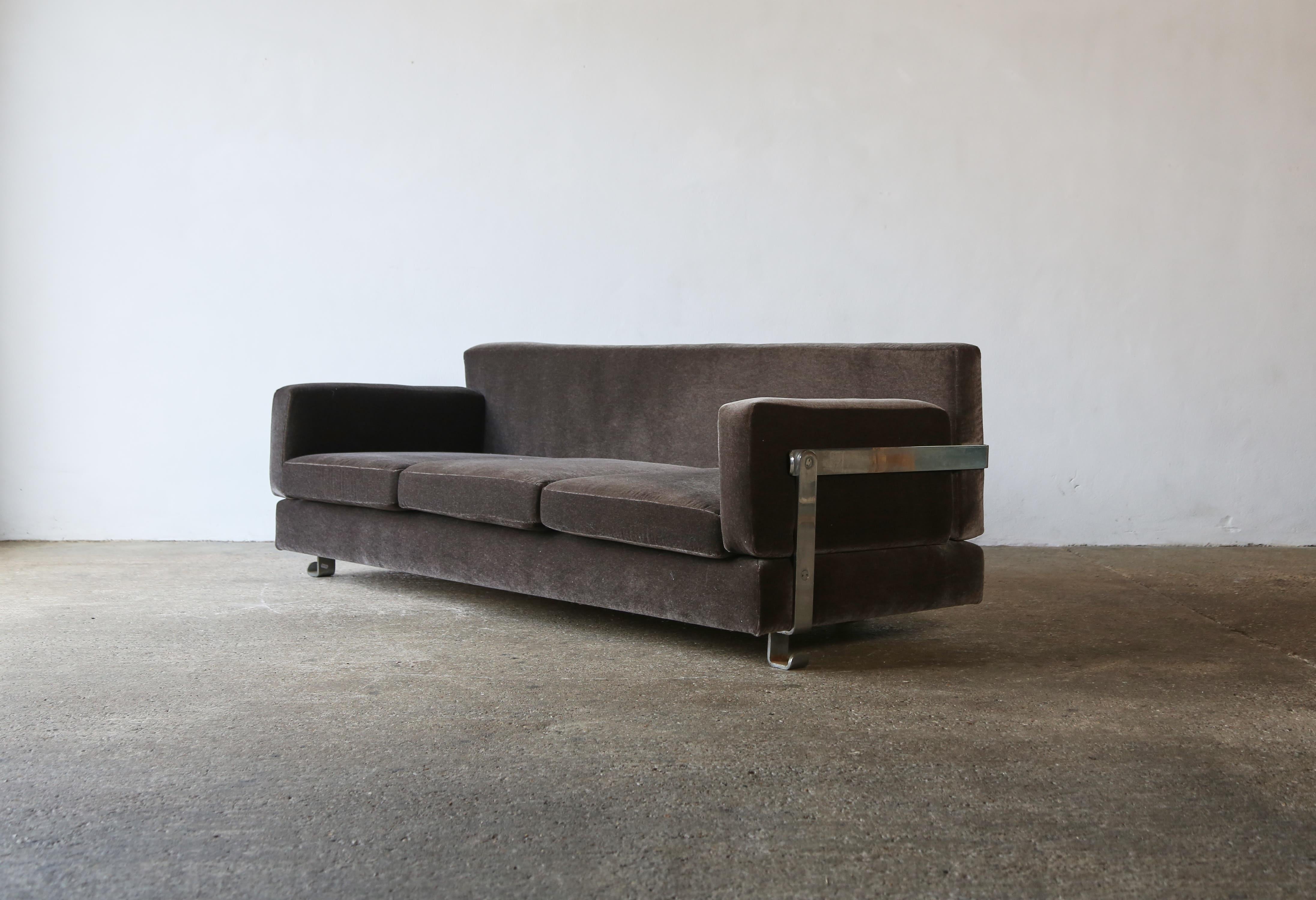 Luigi Caccia Dominioni Fasce Cromate Sofa, New Mohair, Italy, 1960s  In Good Condition For Sale In London, GB