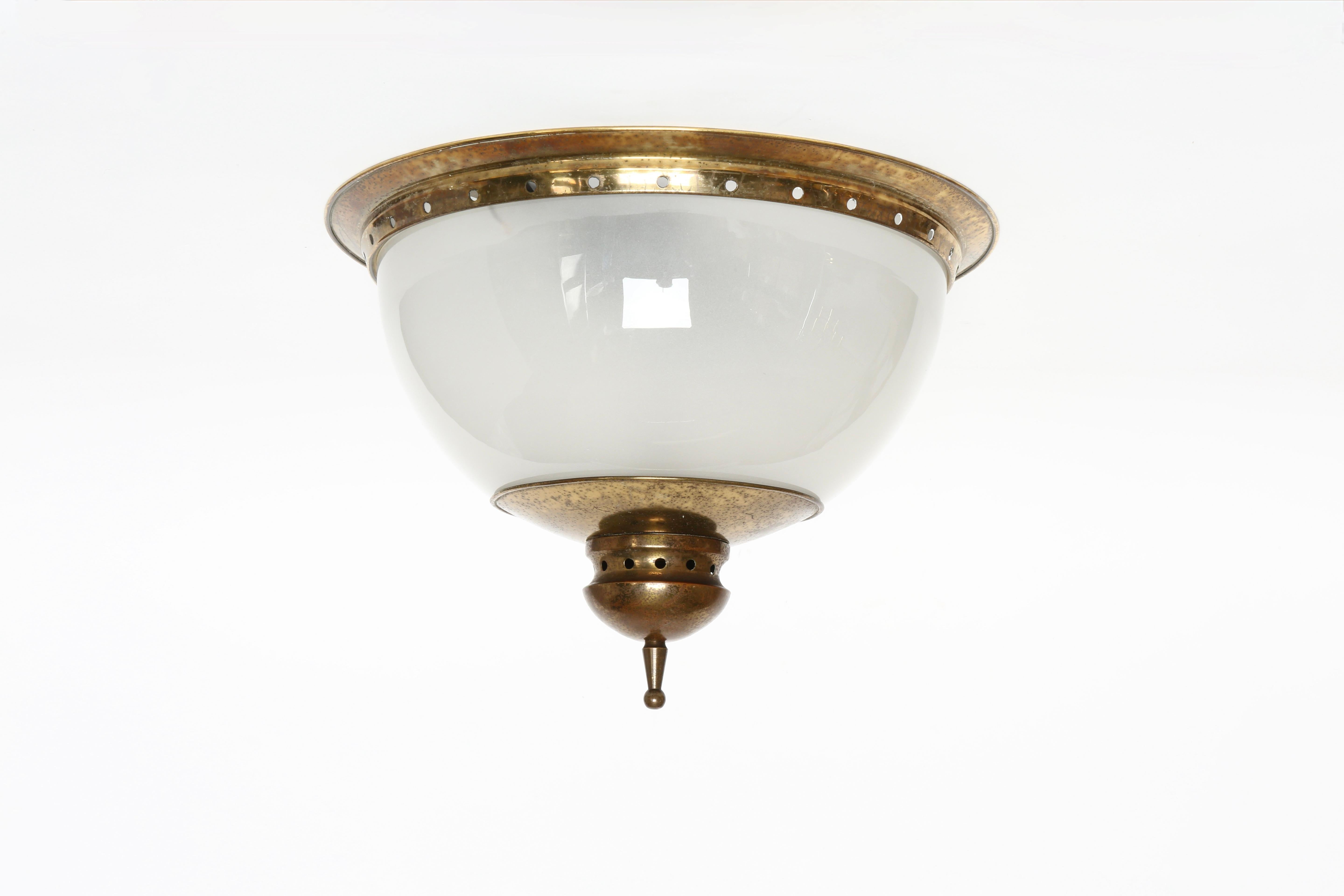 Luigi Caccia Dominioni for Azucena wall or ceiling light
Made in Italy, 1960s
Opalescent glass, brass
Takes 2 Edison base bulbs
Complimentary US rewiring upon request
Price is for 1 light
2 lights are available.
FREE US rewiring upon request.
FREE