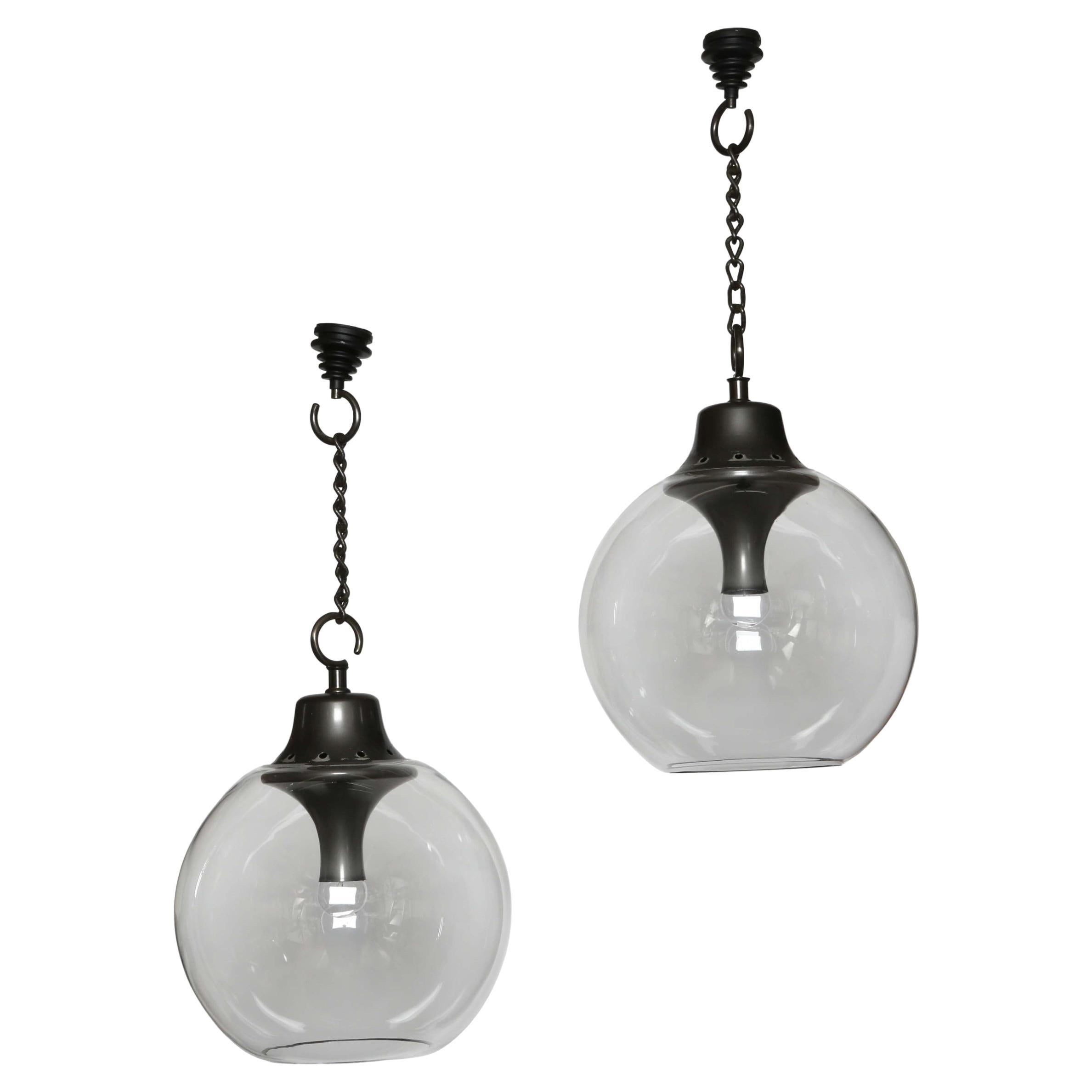 Luigi Caccia Dominioni for Azucena ceiling suspension light.
Model LS10 Boccia. Designed and manufactured in Italy in 1960s.
Murano glass, patinated aluminum glass holder and steel chain.
Complimentary US rewiring upon request.
Price is for 1