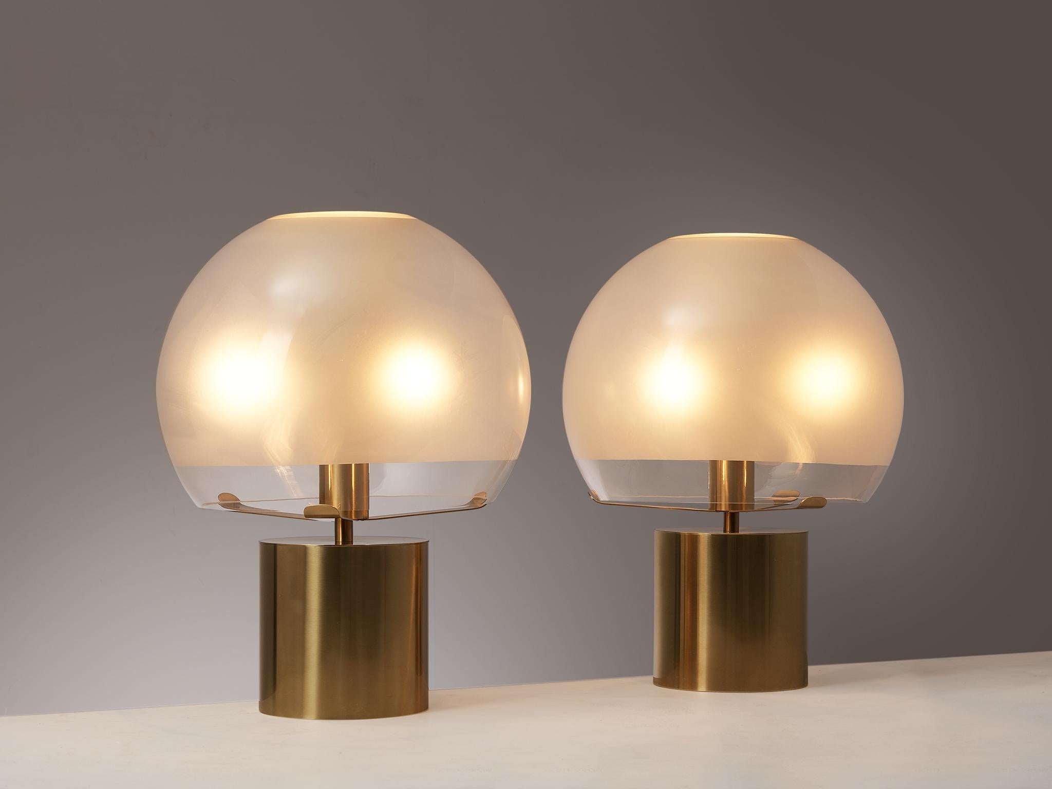 Luigi Caccia Dominioni for Azucena Table Lamps in Brass and Frosted Glass In Good Condition In Waalwijk, NL