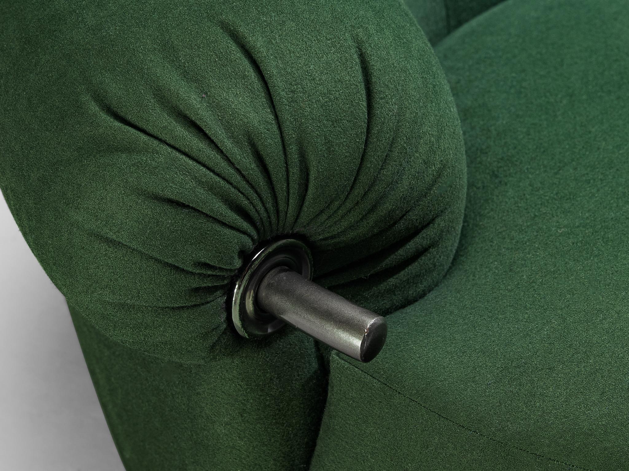 Postmoderno Luigi Caccia Dominioni per Azucena Divano 'Toro' con rivestimento in Greene & Greene scuro in vendita