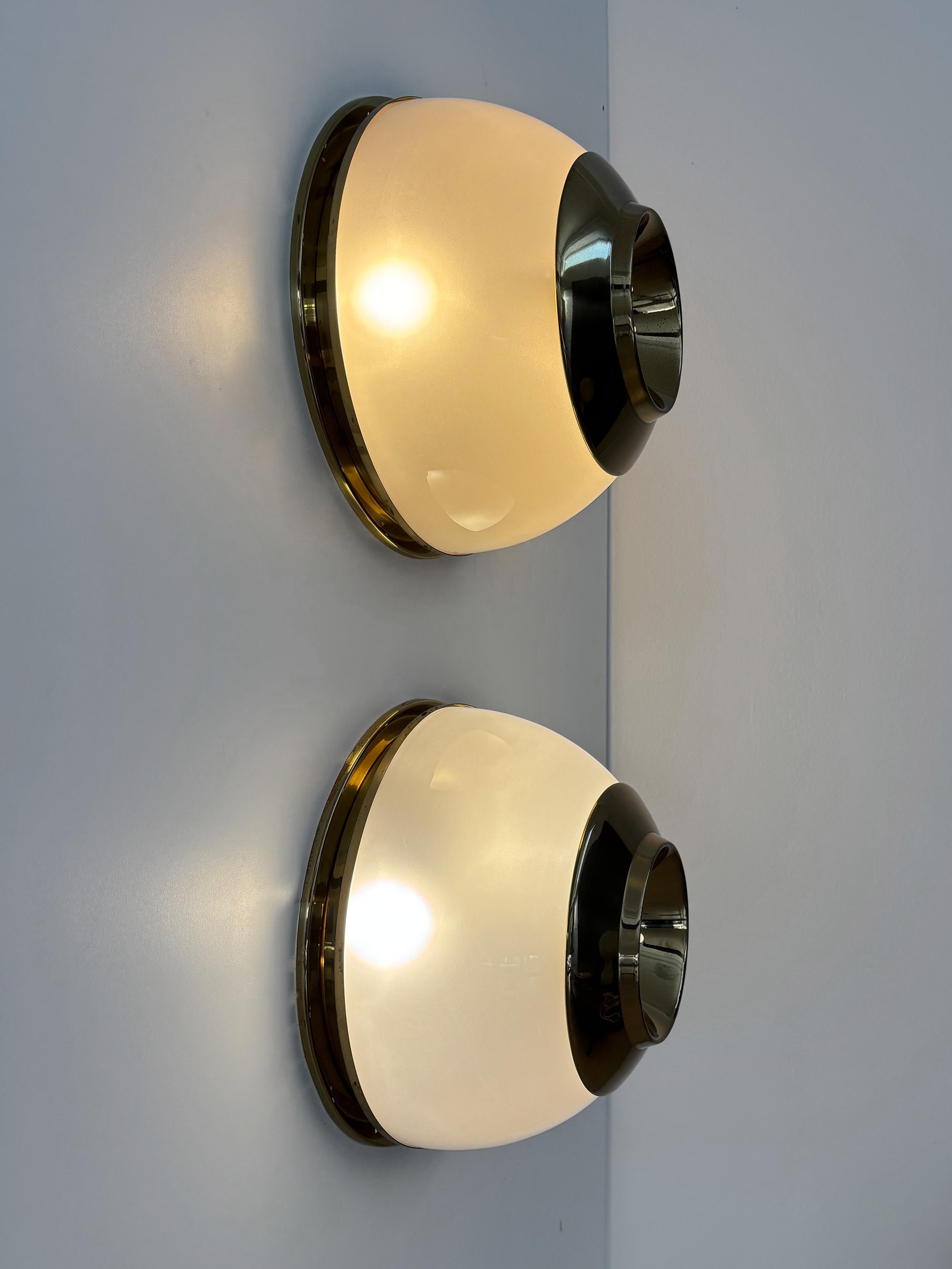 Mid-Century Modern Luigi Caccia Dominioni Italian Wall lights Sconces LSP3 Model for Azucena 1960 For Sale