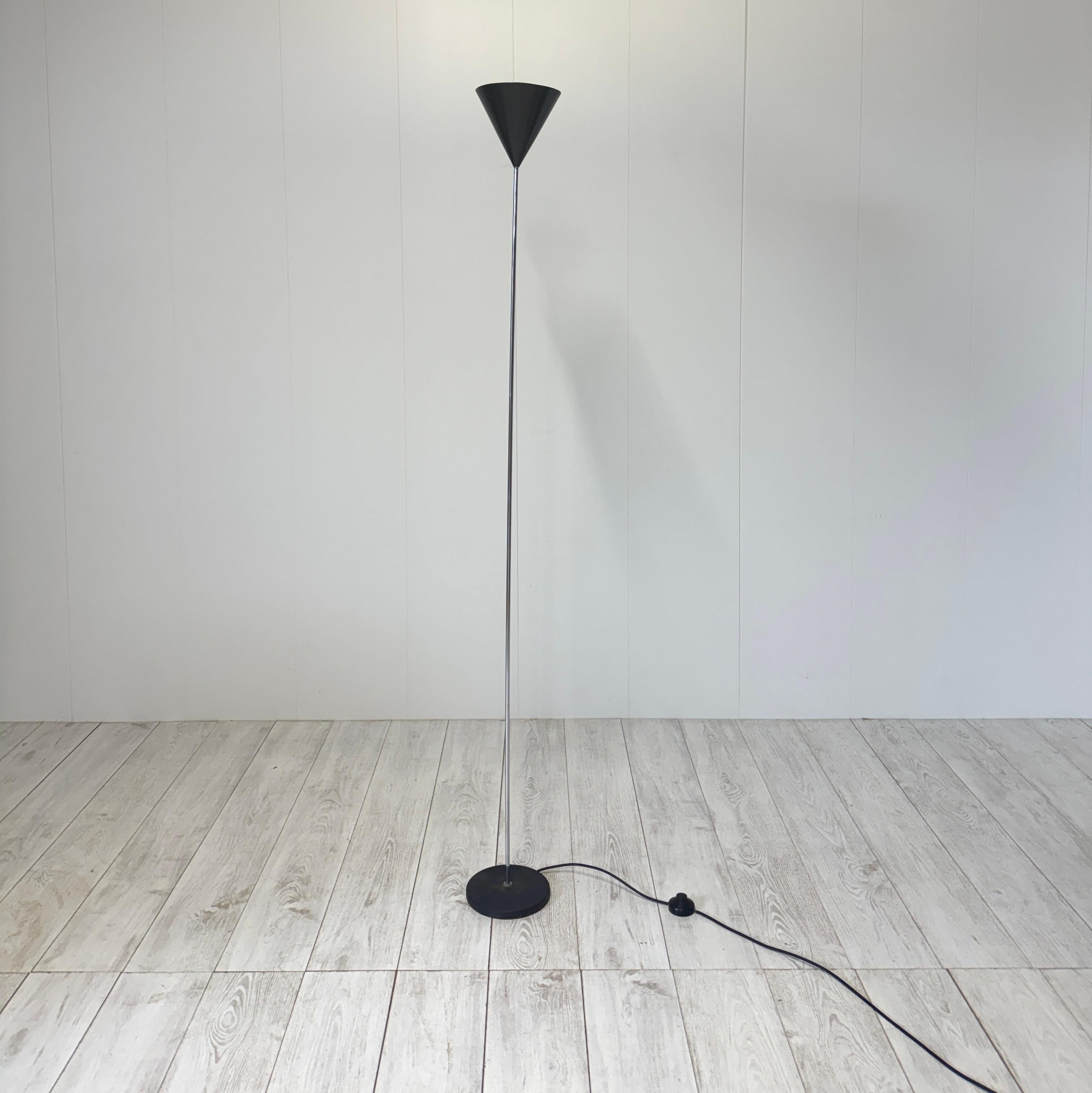 Iconic lamp of Italian design, Diegnata in 1953 by Luigi Caccia Dominioni and produced by Azucena is the floor lamp mod. LTE also known as 