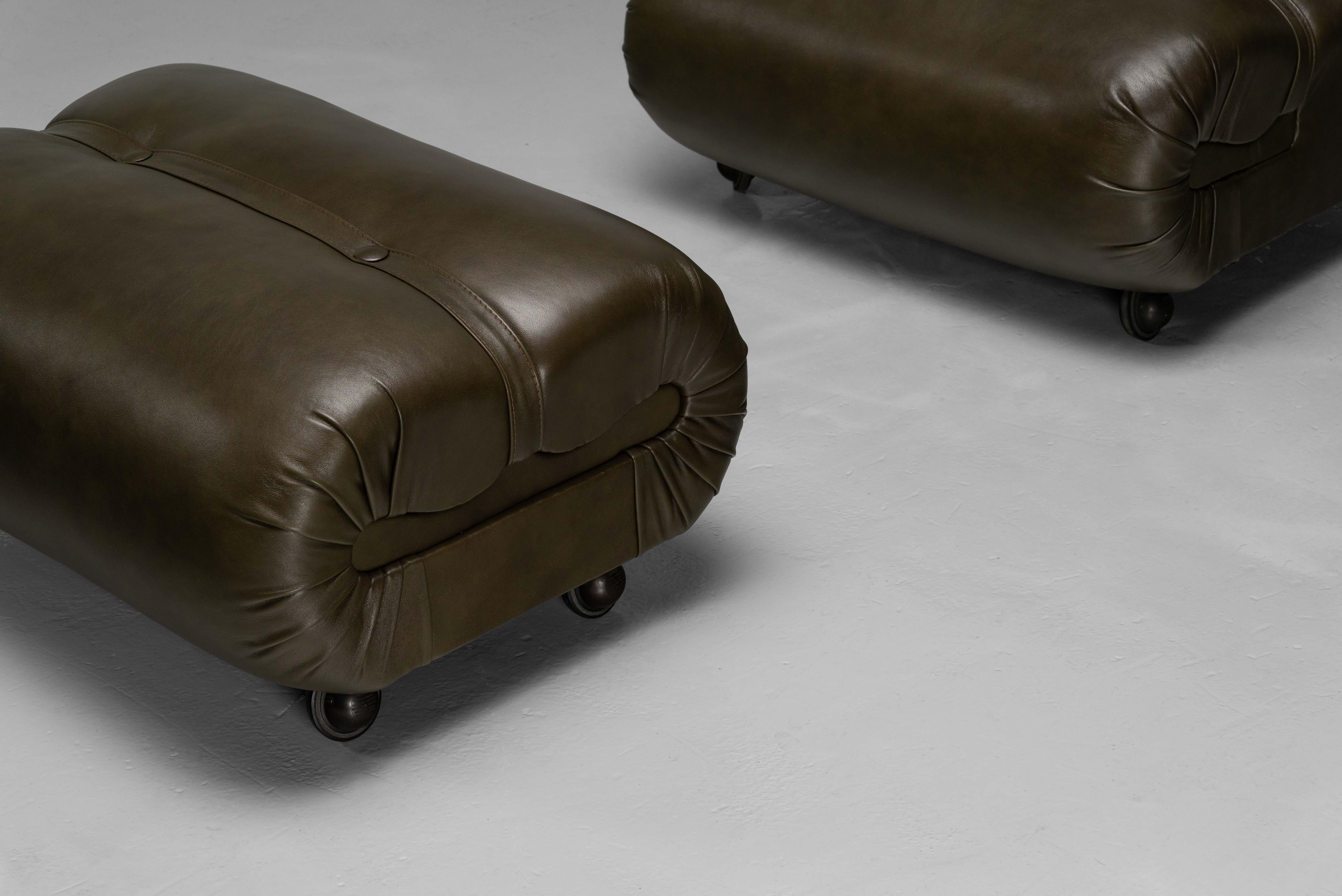 Luigi Caccia Dominioni lounge chair Azucena Italy 1962 For Sale 1