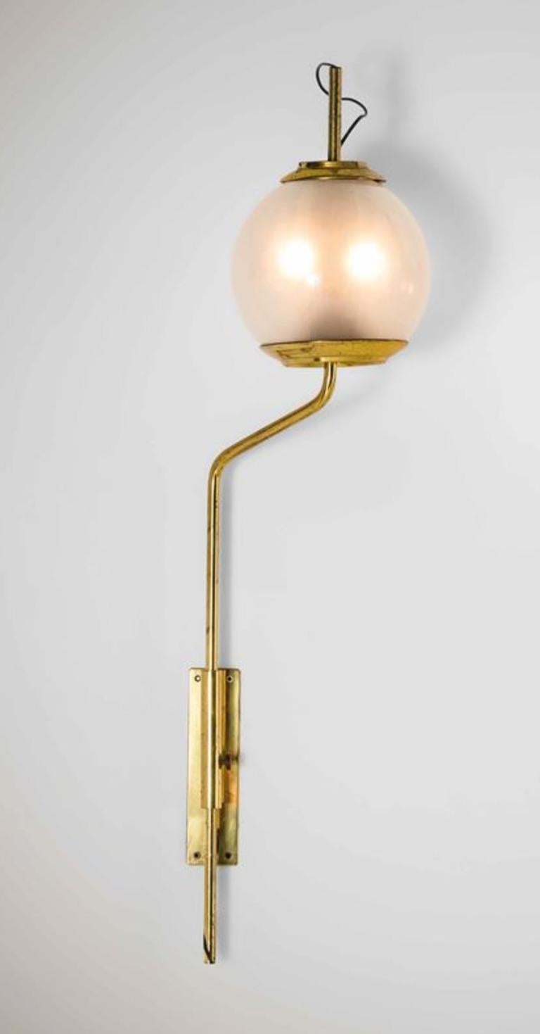 Luigi Caccia Dominioni LP11 Brass and Glass Wall lights, Azucena, Italy, 1958 In Good Condition For Sale In Montecatini Terme, Toscana