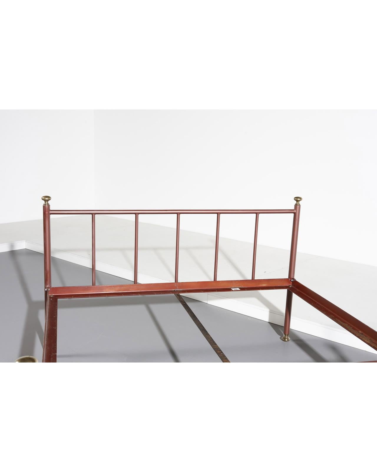 Mid-Century Modern Luigi Caccia Dominioni, LT5 bed for Azucena For Sale