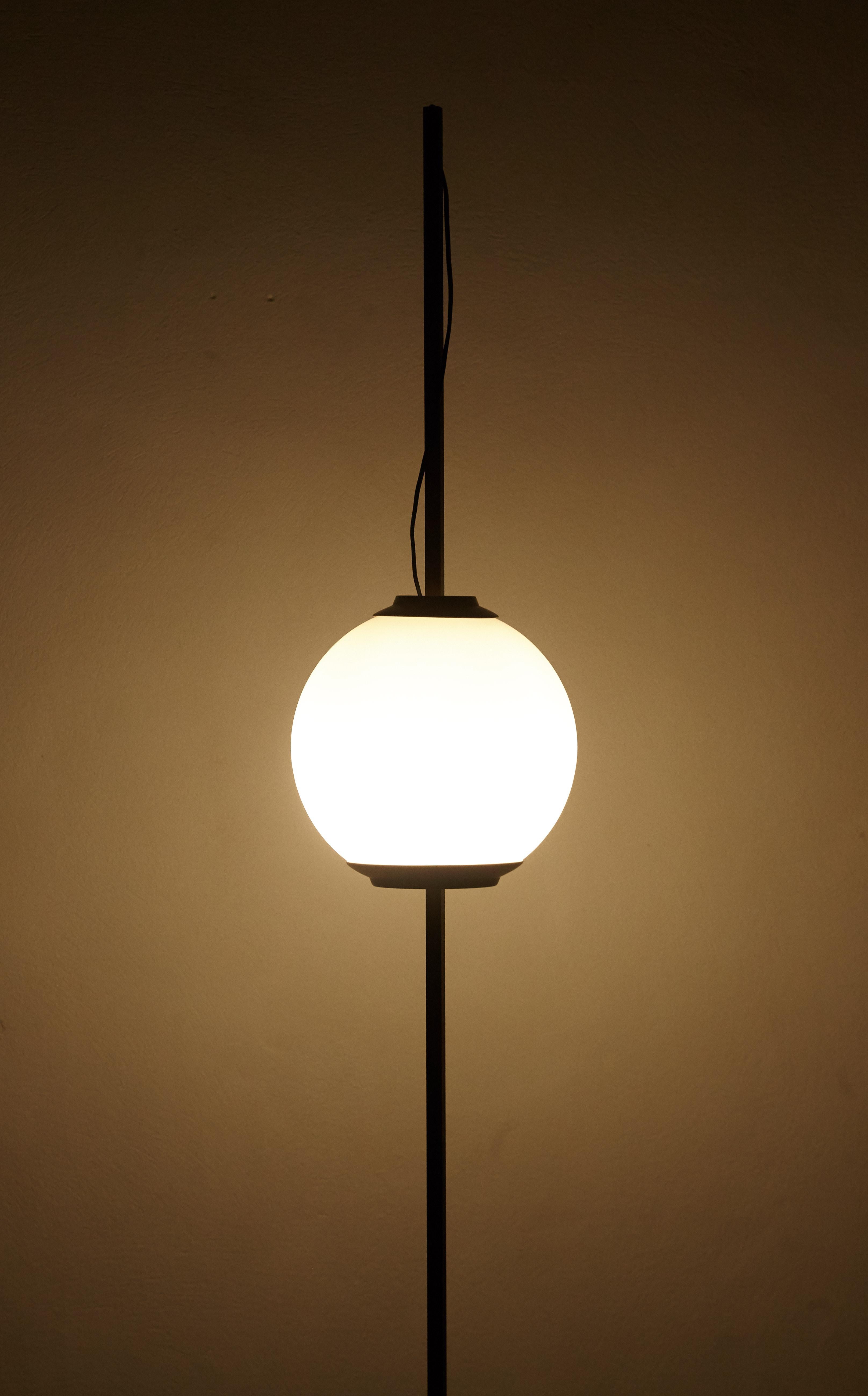 Mid-20th Century Luigi Caccia Dominioni LTE 10 Pallone Floor Lamp, Azucena, Italy, 1950s