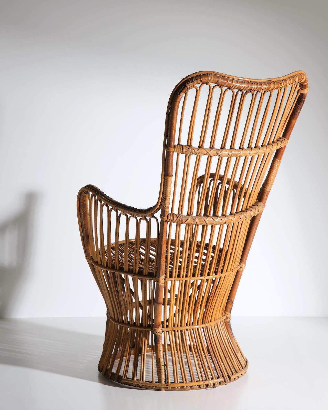 Mid-Century moderno Luigi Caccia Dominioni, Coppia di poltrone in vendita