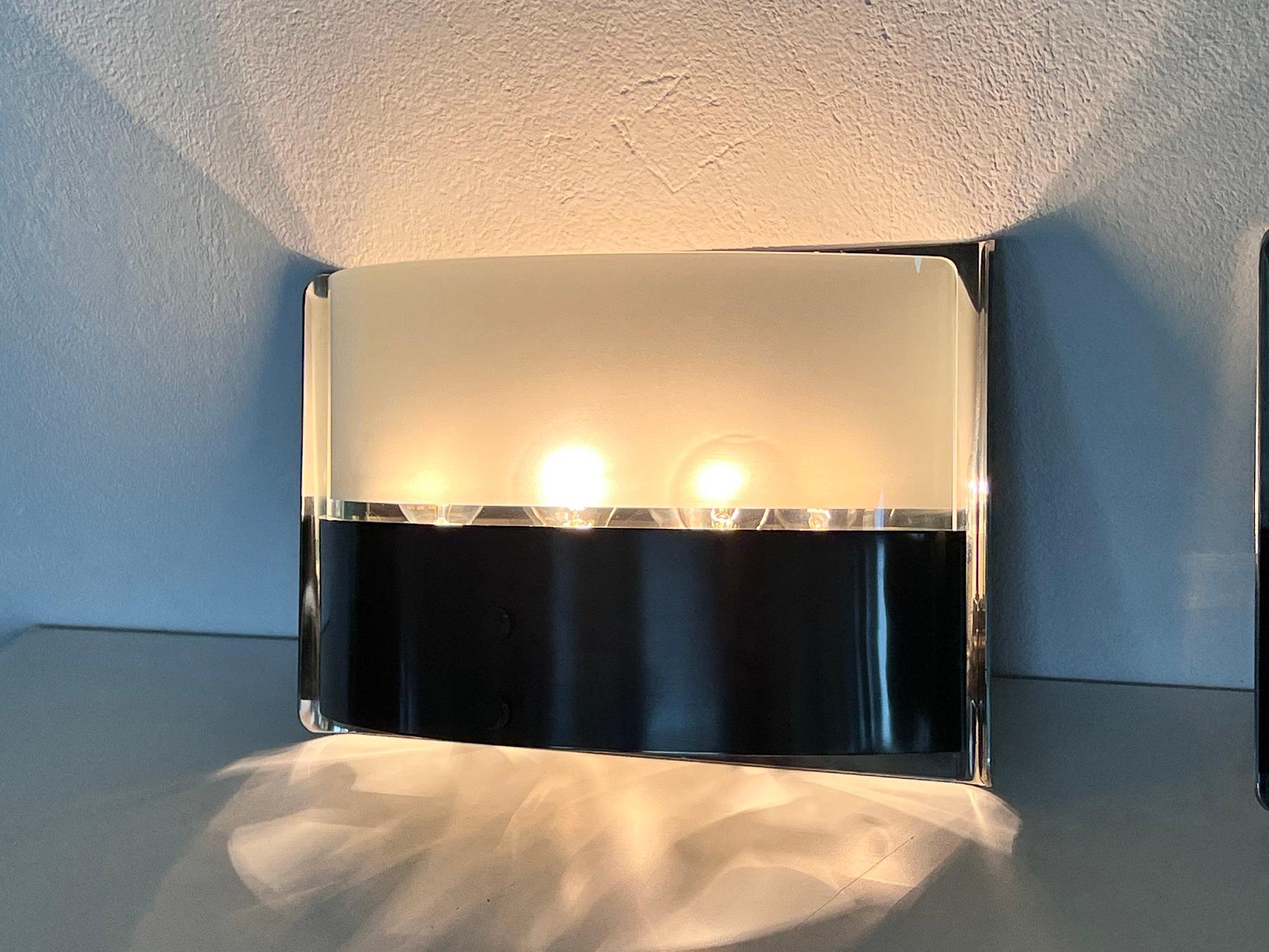 Luigi Caccia Dominioni Pair Wall Sconces LP19 Monaco in Steel and Glass, 1970s For Sale 6