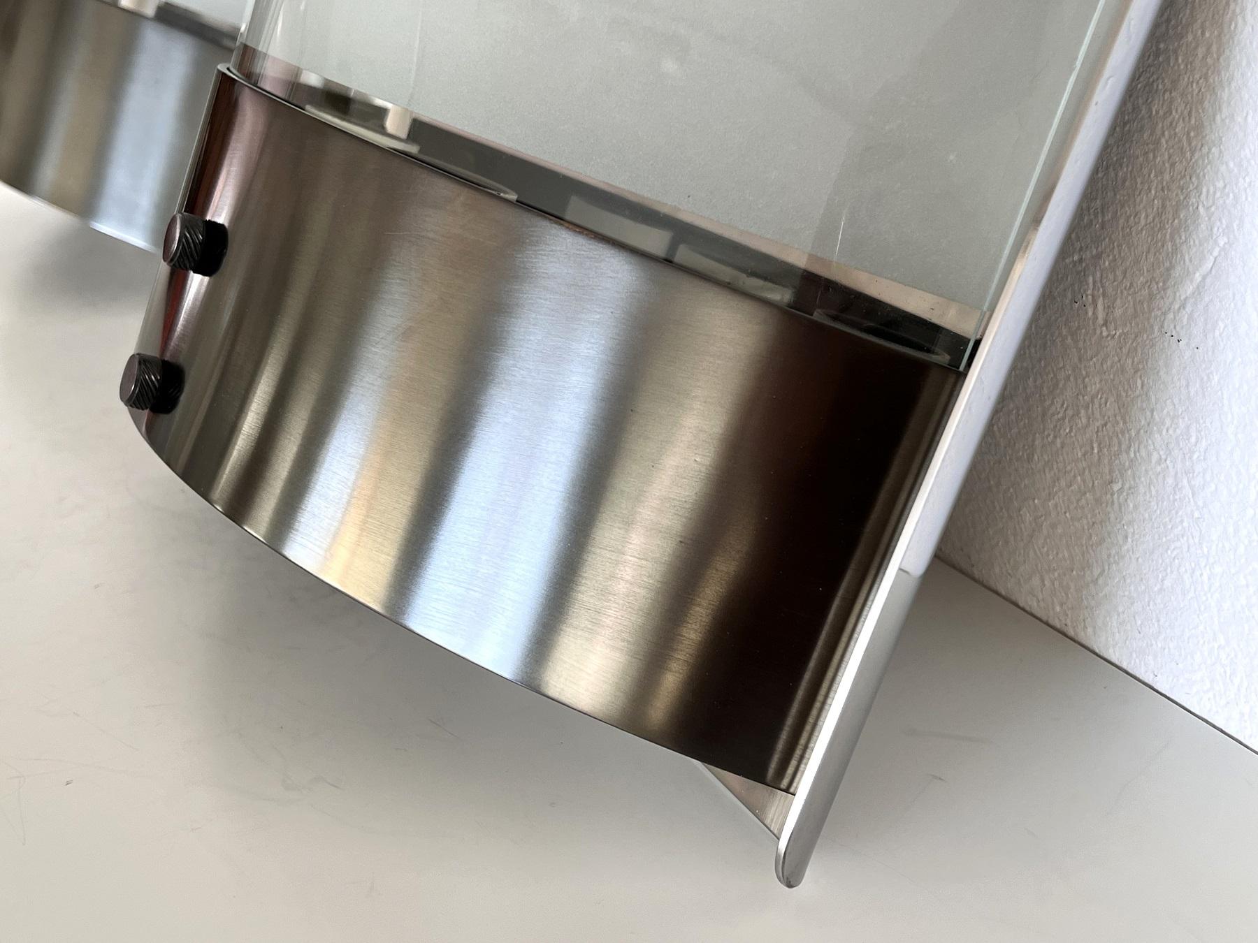 Luigi Caccia Dominioni Pair Wall Sconces LP19 Monaco in Steel and Glass, 1970s In Good Condition For Sale In Morazzone, Varese