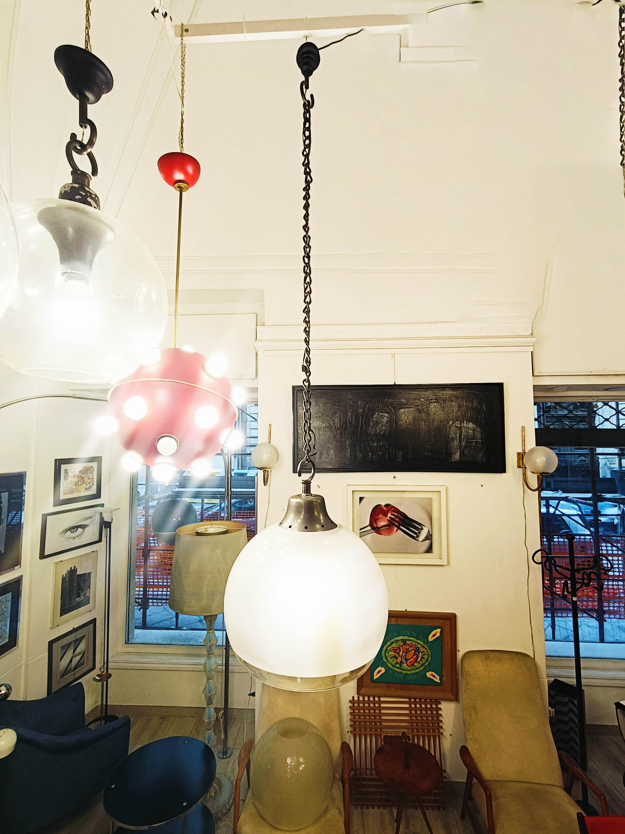 Luigi Caccia Dominioni para Azucena Lámpara de araña Mod. LS10, Italia Años 60 Metal en venta