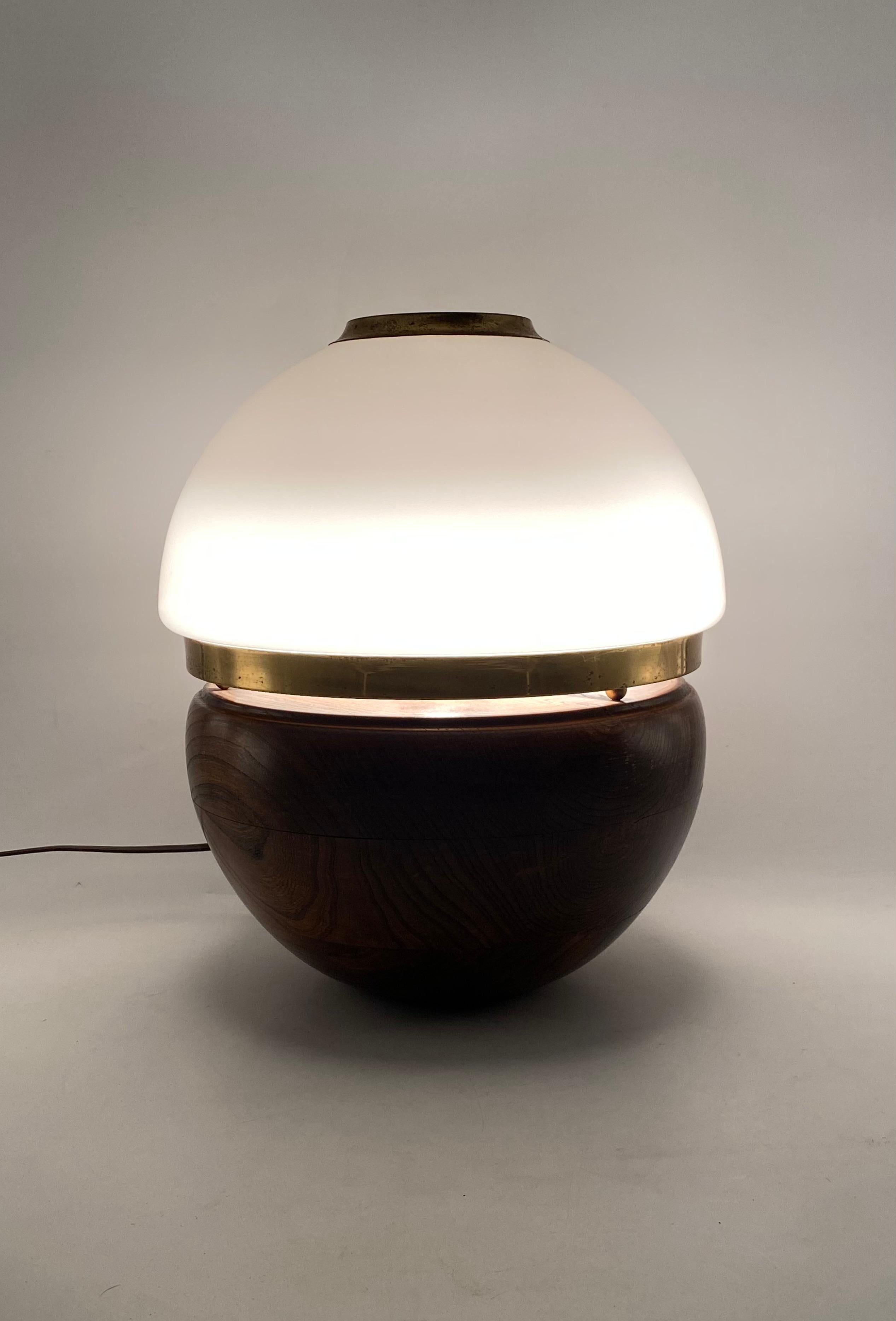 Luigi Caccia Dominioni, rare table lamp, Azucena Italy, 1970s For Sale 11