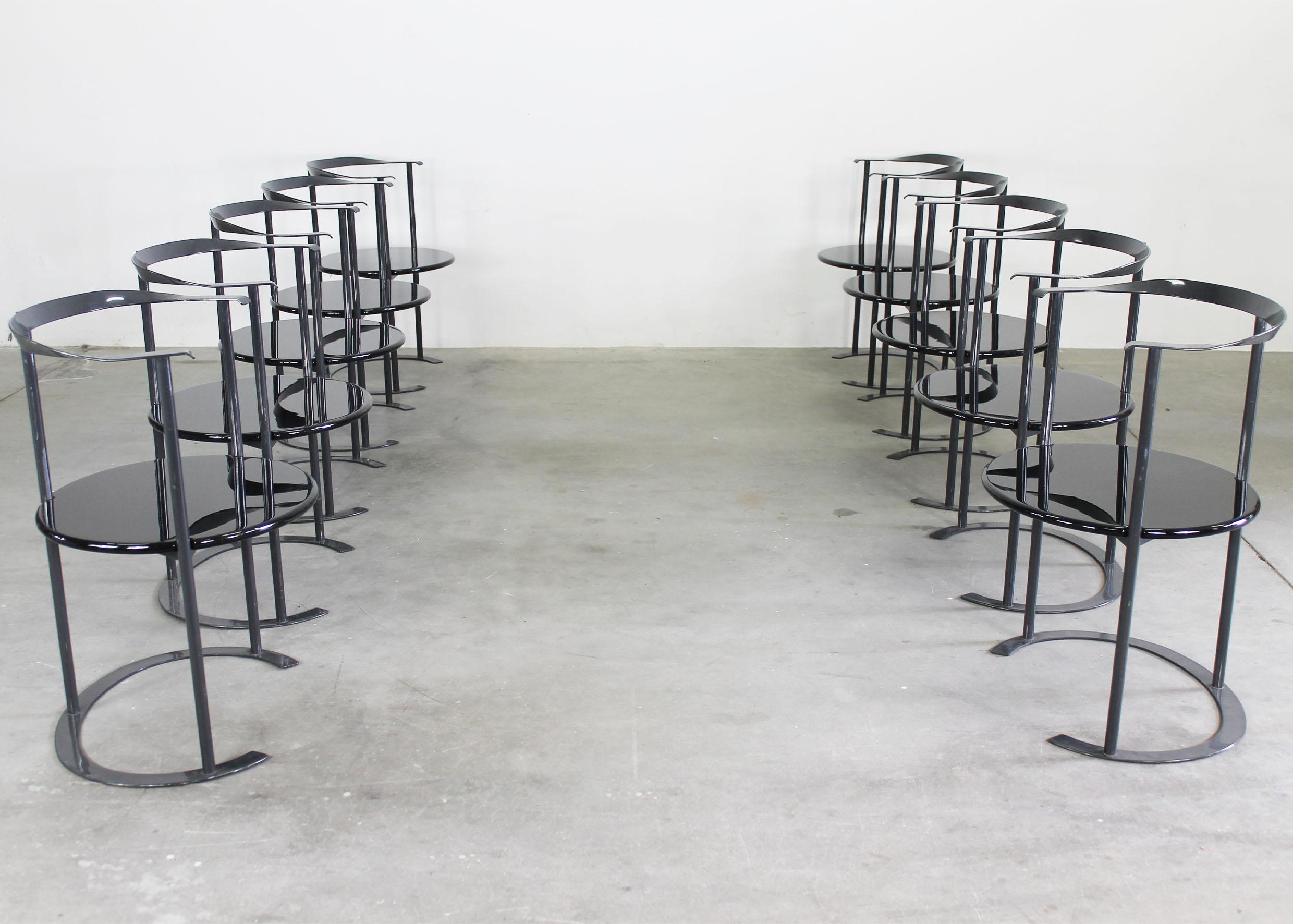 Milieu du XXe siècle Luigi Caccia Dominioni Lot de dix chaises Catilina avec coussins en cuir Azucena en vente