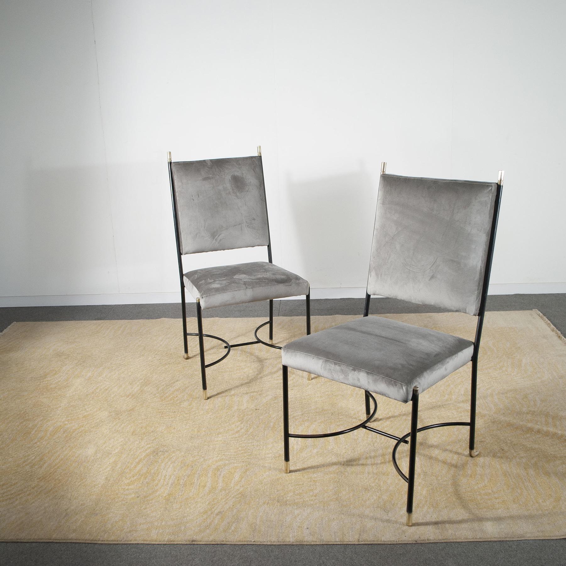 Set of two Regency-style chairs by Luigi Caccia Dominioni iron frame with brass ferrules in gray velvet 1960s.