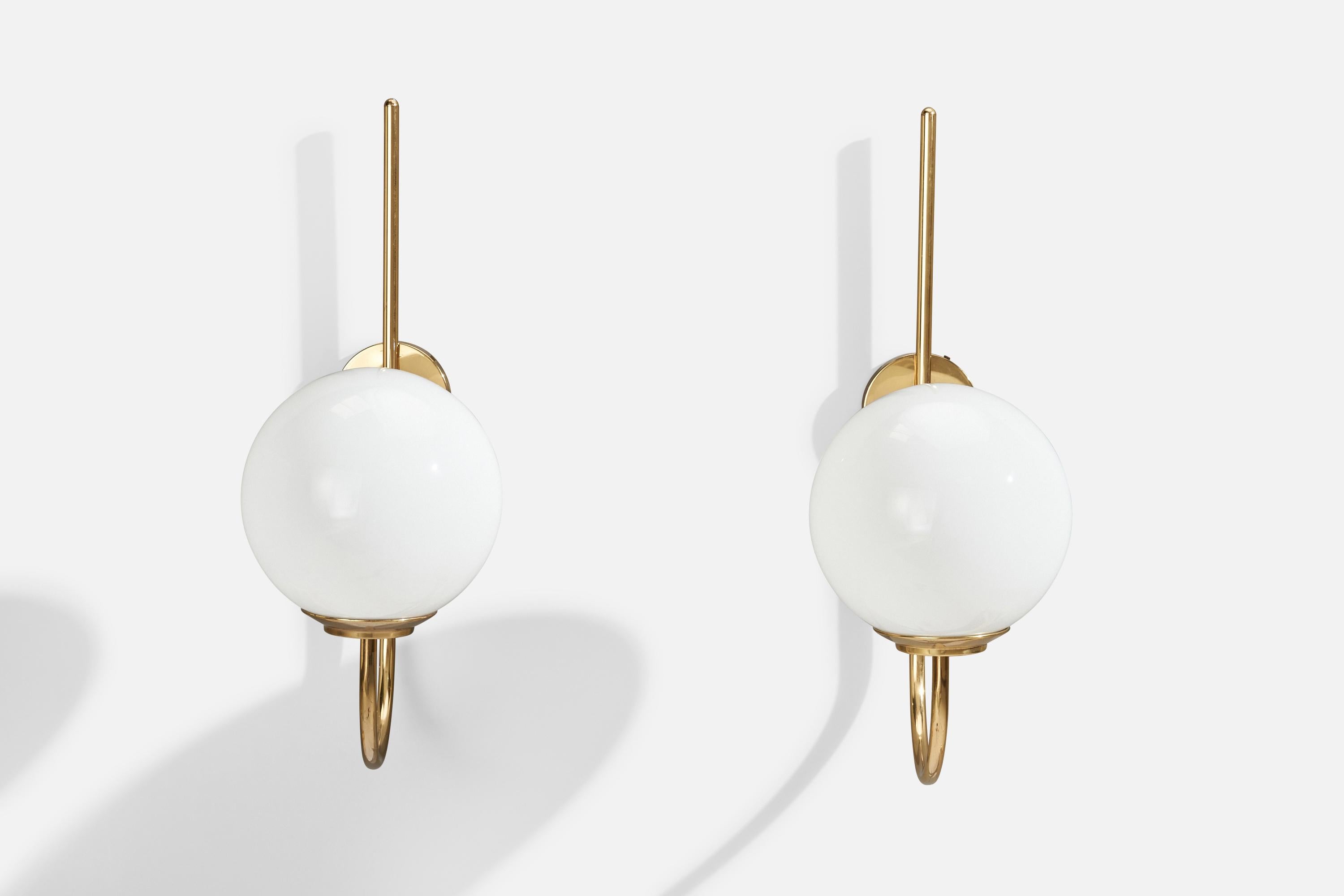 Mid-Century moderno Luigi Caccia Dominioni, Applique di grandi dimensioni, Ottone, Vetro, Italia, anni '50 in vendita