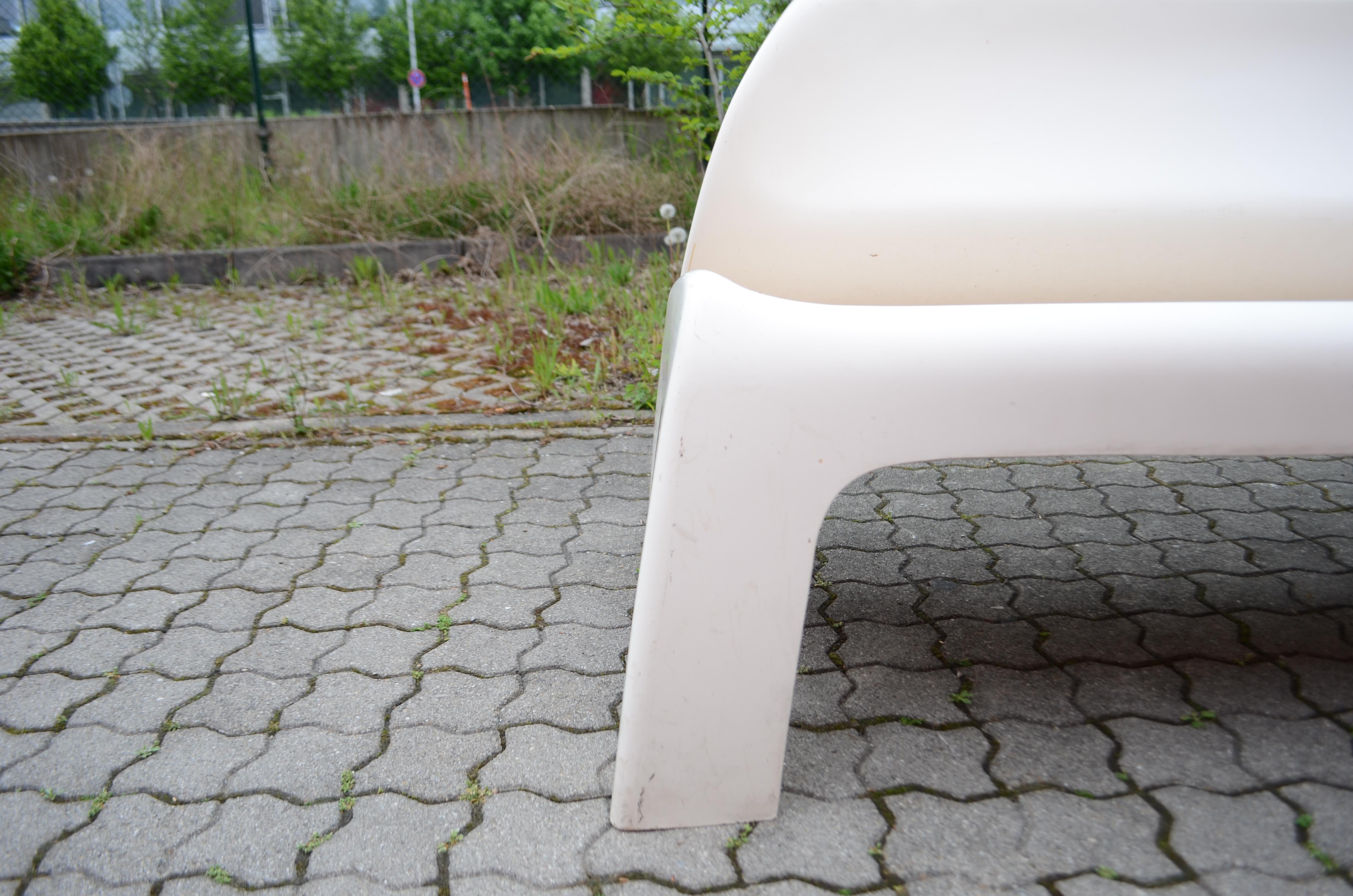 Luigi Colani Fiberglas-Bank Sofa Gartenparty für Heinz Essmann KG 8