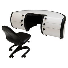 Luigi Colani Futuro – Schreibtisch des Space Age Directors