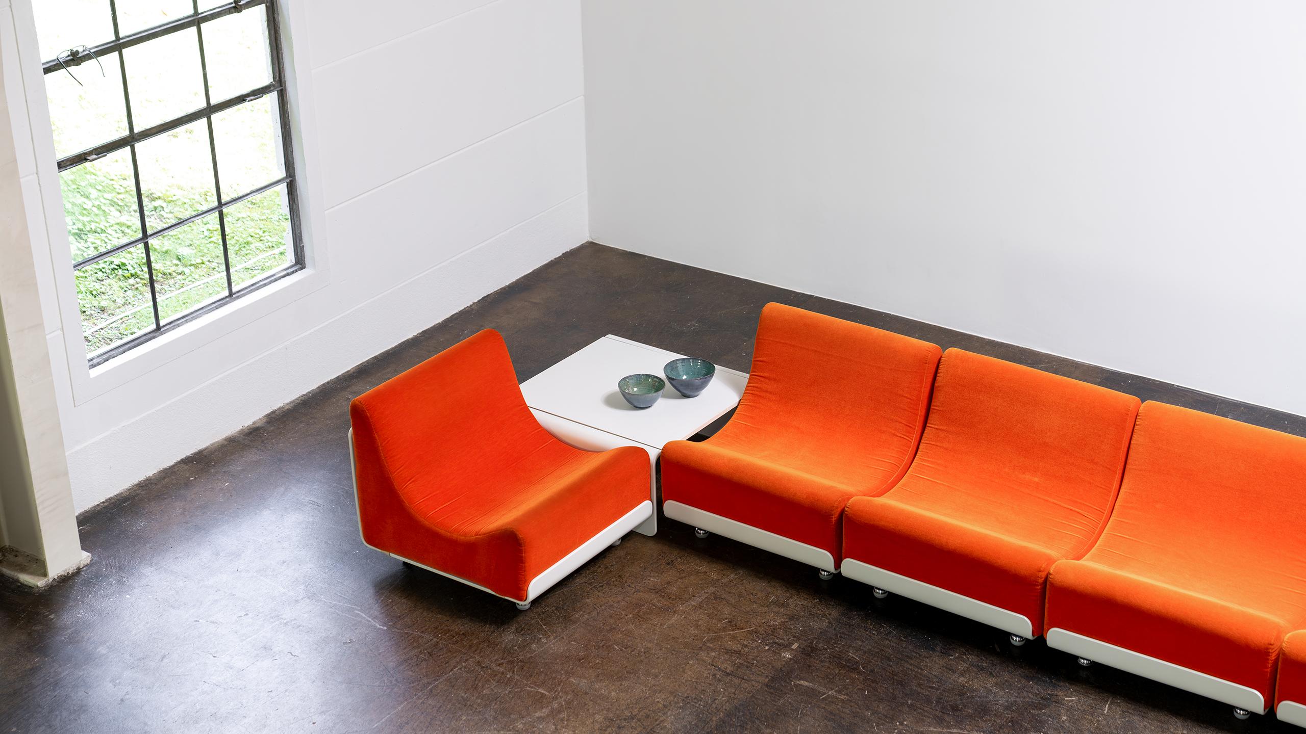 Luigi Colani Modular Orbis Sofa Table 1969 for COR Germany Orange Velvet  In Good Condition For Sale In Munster, NRW
