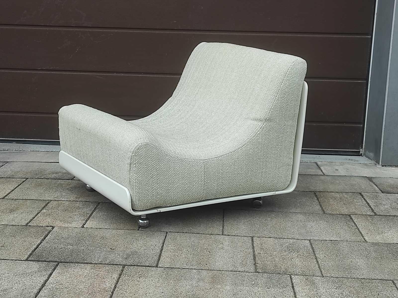 Luigi Colani Orbis Longue Chair pour CORS 1960s