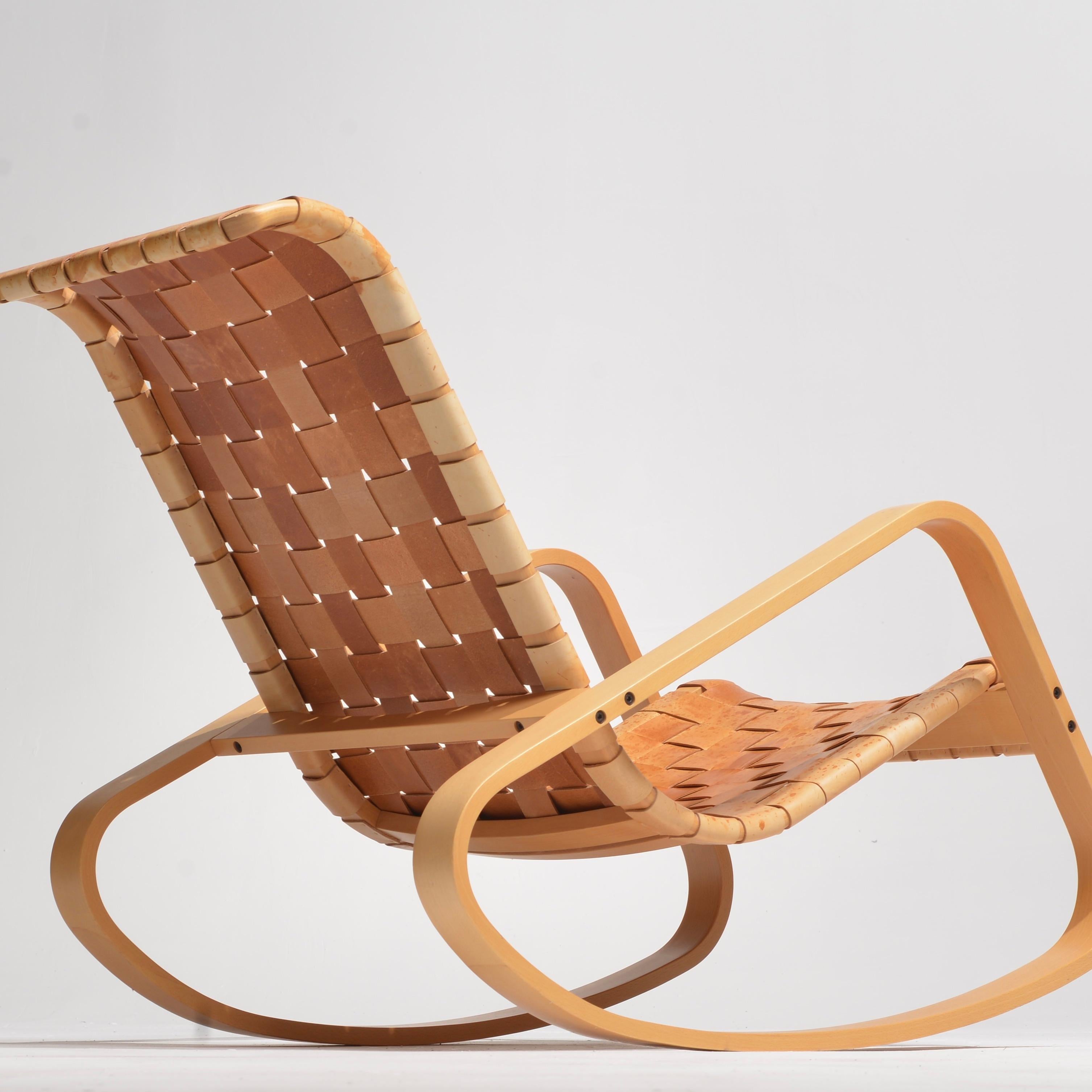 Luigi Crassevig ‘Dondolo’ Bentwood and Woven Leather Rocking Chair for Crassevig 1