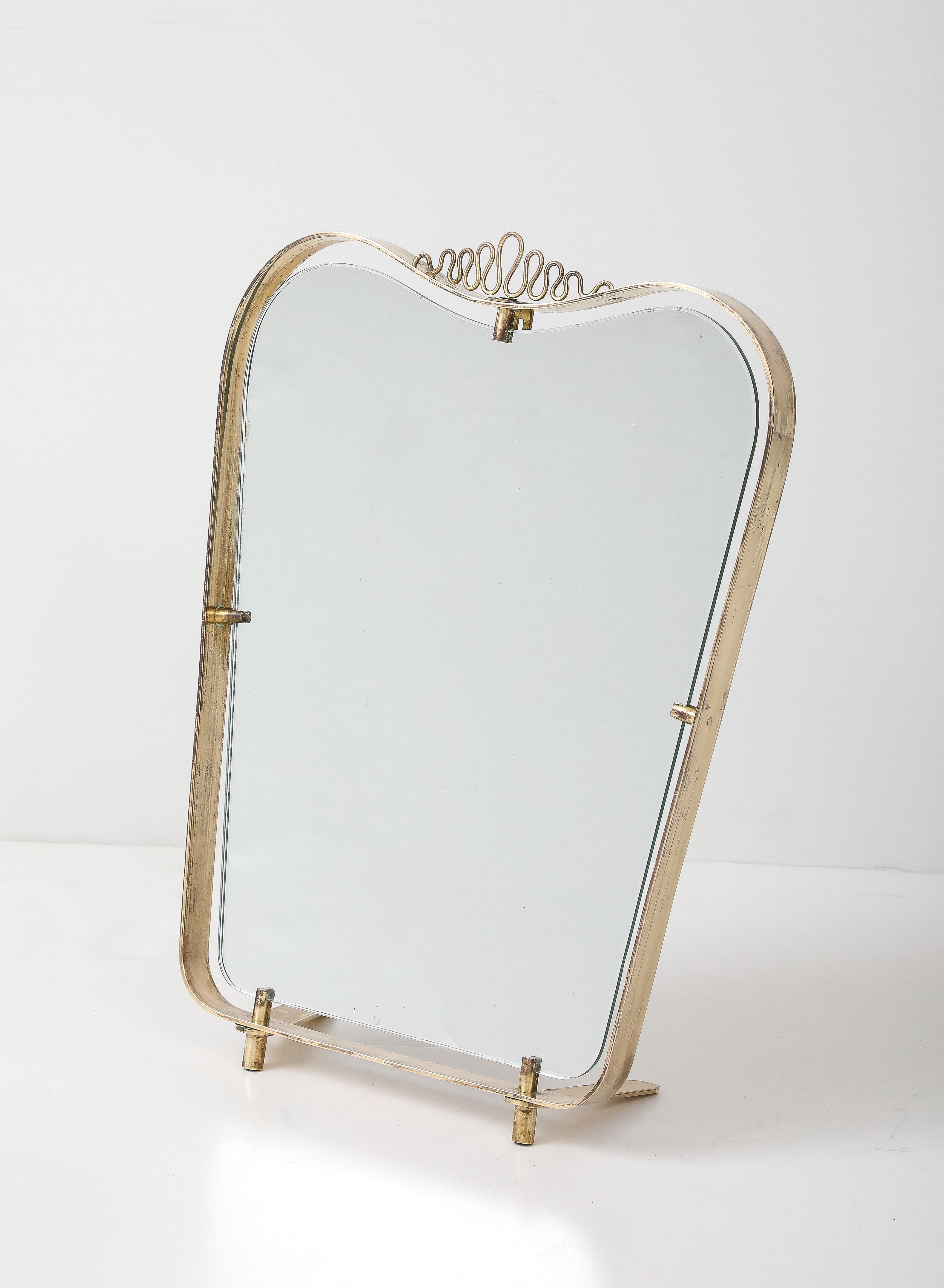 Laiton Miroir de toilette en laiton de Luigi Fontana, Fontana Arte, vers 1940 en vente