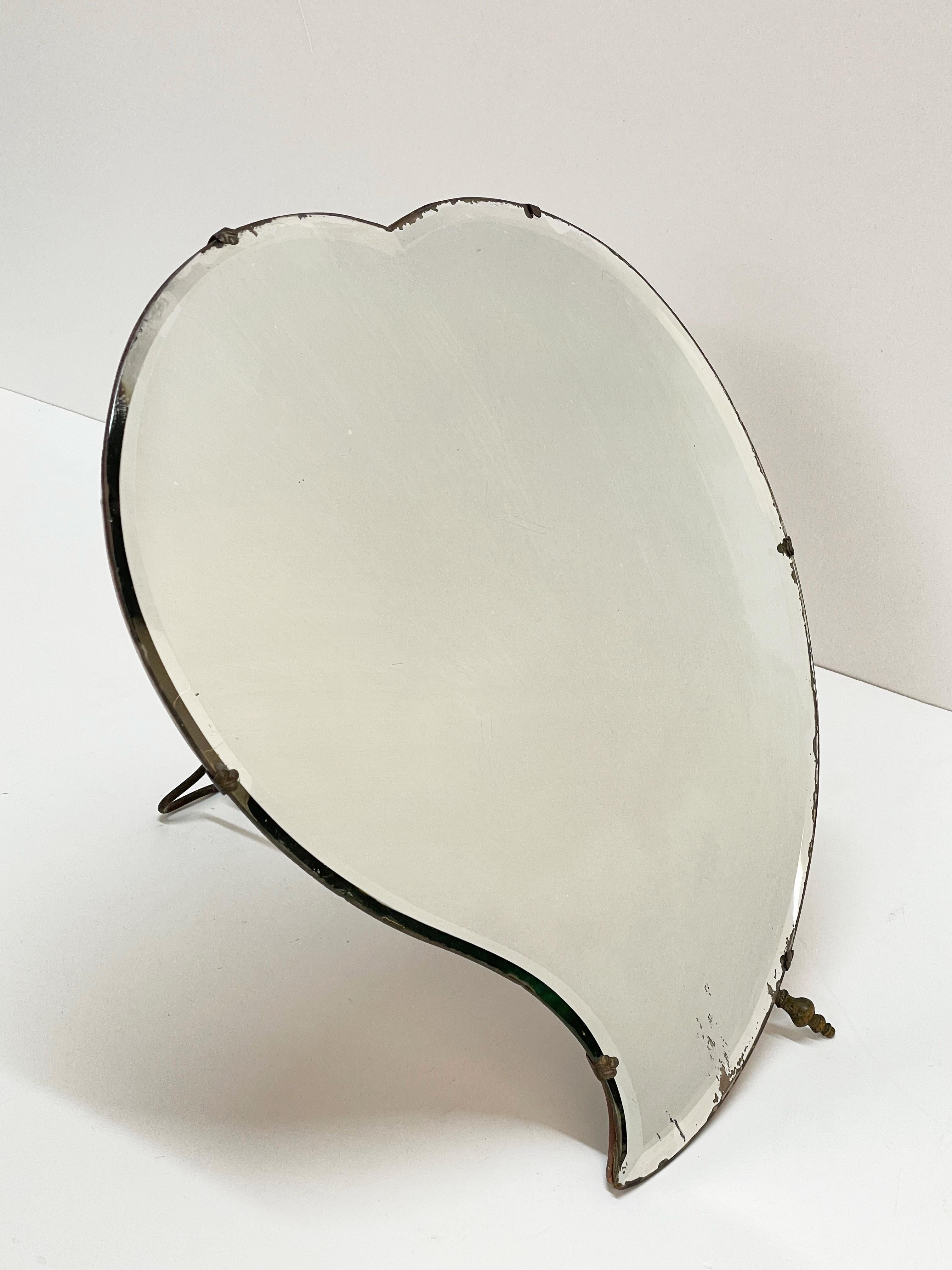 Luigi Fontana Midcentury Italian Heart Shaped Cherry Wood Table Mirror, 1940s For Sale 4