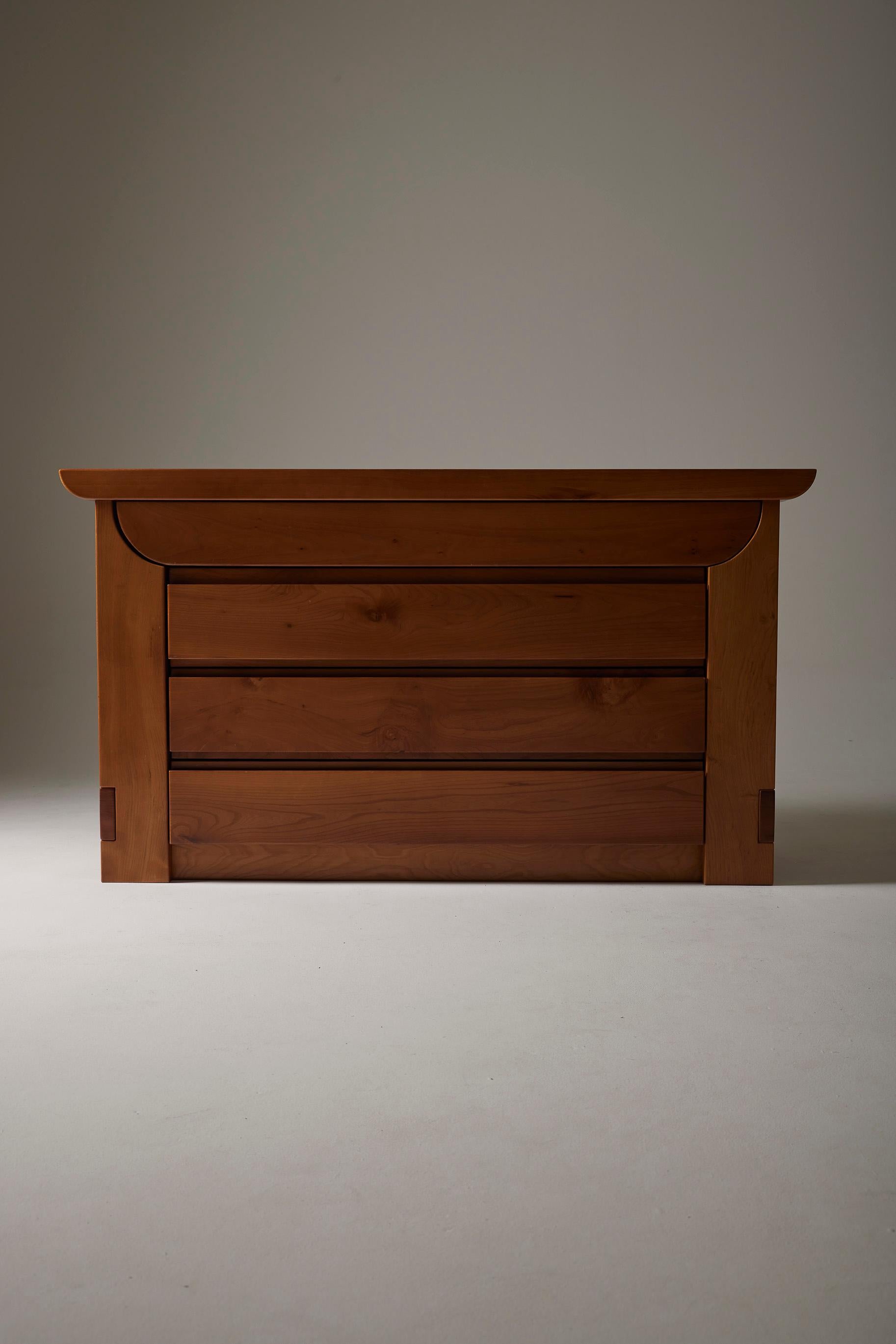 Luigi Gorgoni low sideboard 6