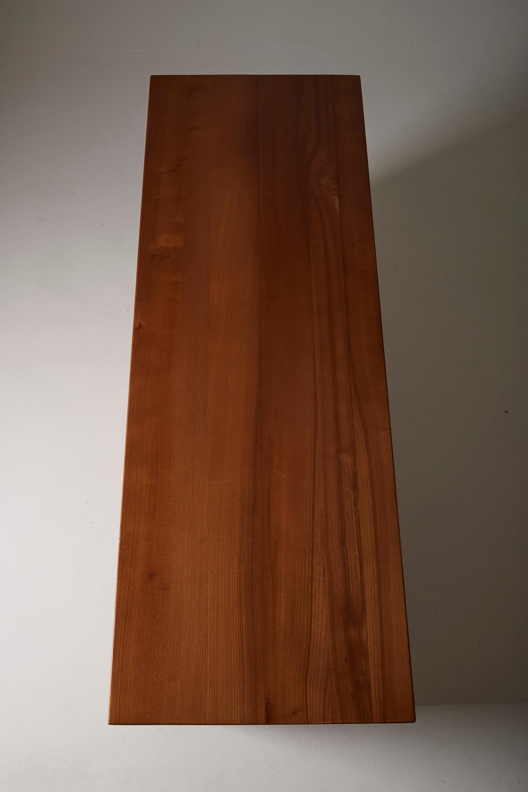Luigi Gorgoni low sideboard 9