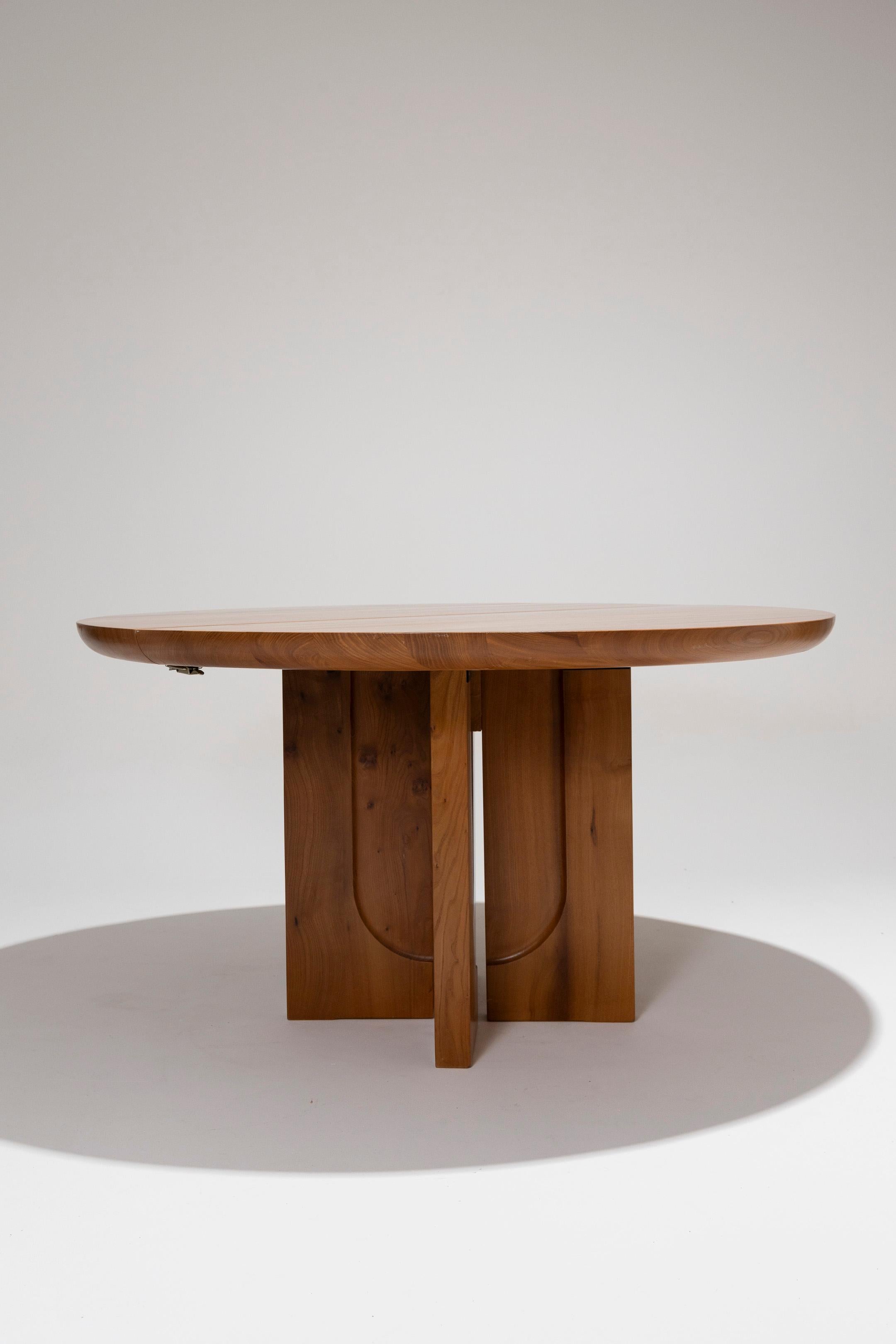 Solid Elm Dining Table By Italian Designer Luigi Gorgoni, Produced By Roche Bobois In The 1980S. Composed Of Four Rectangular Section Legs And A Round Top, This Table With Minimalist Lines Will Bring Authenticity And Modernity To Any Interior.