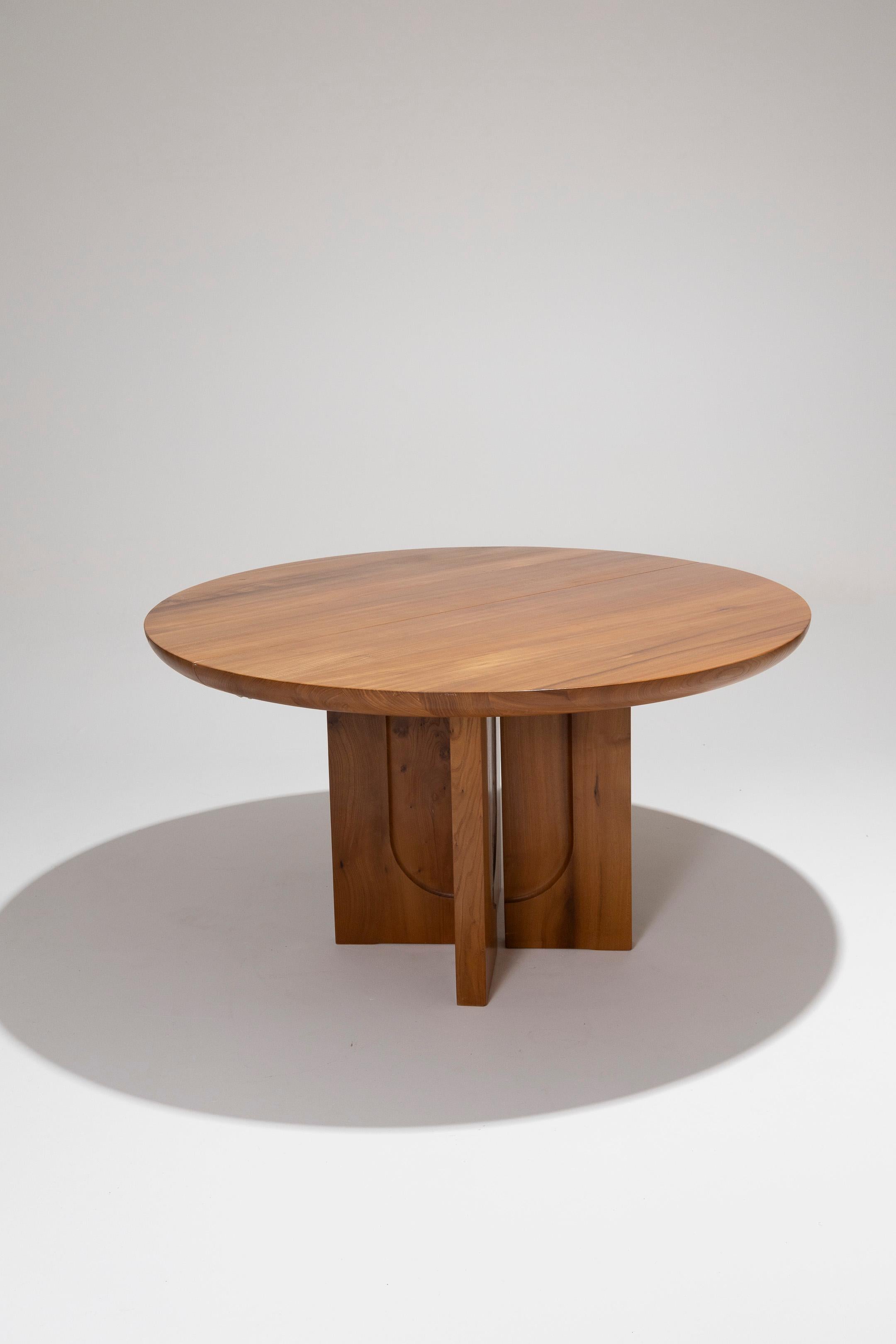 Luigi Gorgoni Round Dining Table In Good Condition In PARIS, FR