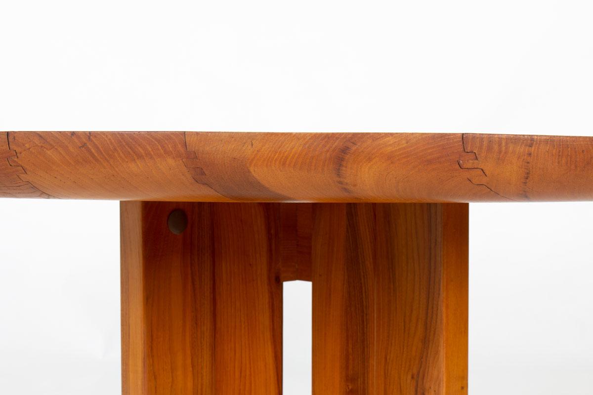 Luigi Gorgoni Round Elm Dining Table for Roche Bobois, 1980s For Sale 1