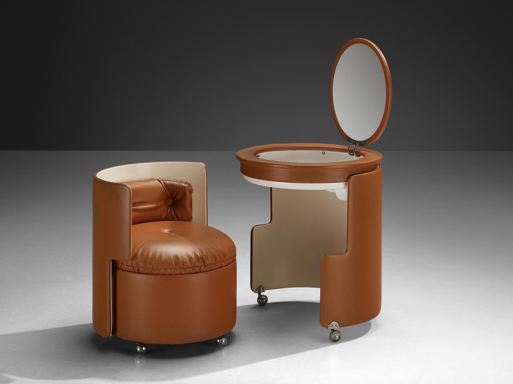 Luigi Massoni for Poltrona Frau, ‘Dilly Dally’ vanity set, leatherette, mirrored glass, plastic, brass, lacquered wood, metal, Italy, 1968

Outstanding Italian dressing table designed by Luigi Massoni in a functional way. Both the table and the