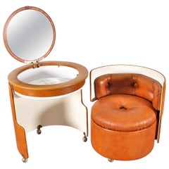 Table de toilette en cuir « Dilly Dally » de Luigi Massoni pour Poltrona Frau, Italie 1968