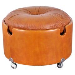 Pouf en cuir vintage Luigi Massoni pour Poltrona Frau:: Italie:: 1968