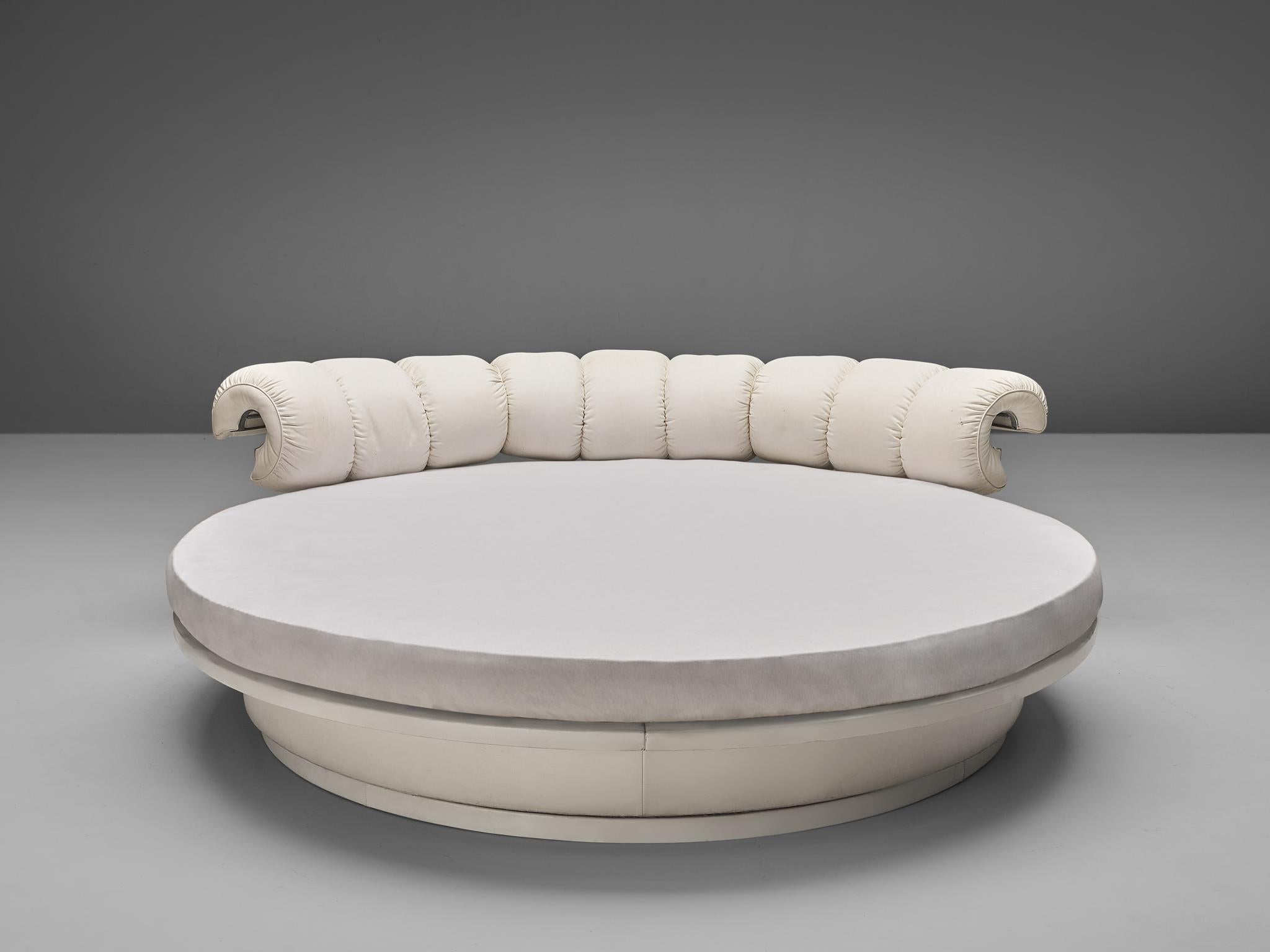 Luigi Massoni for Poltrona Frau, 'Lullaby Due' bed, leather, wood, chromed metal, plastic, Italy, designed in 1968

A 360° degrees rotating bed named 'Lullaby Due' features a headrest with a wing-shaped silhouette that shows a clear rhythm by means