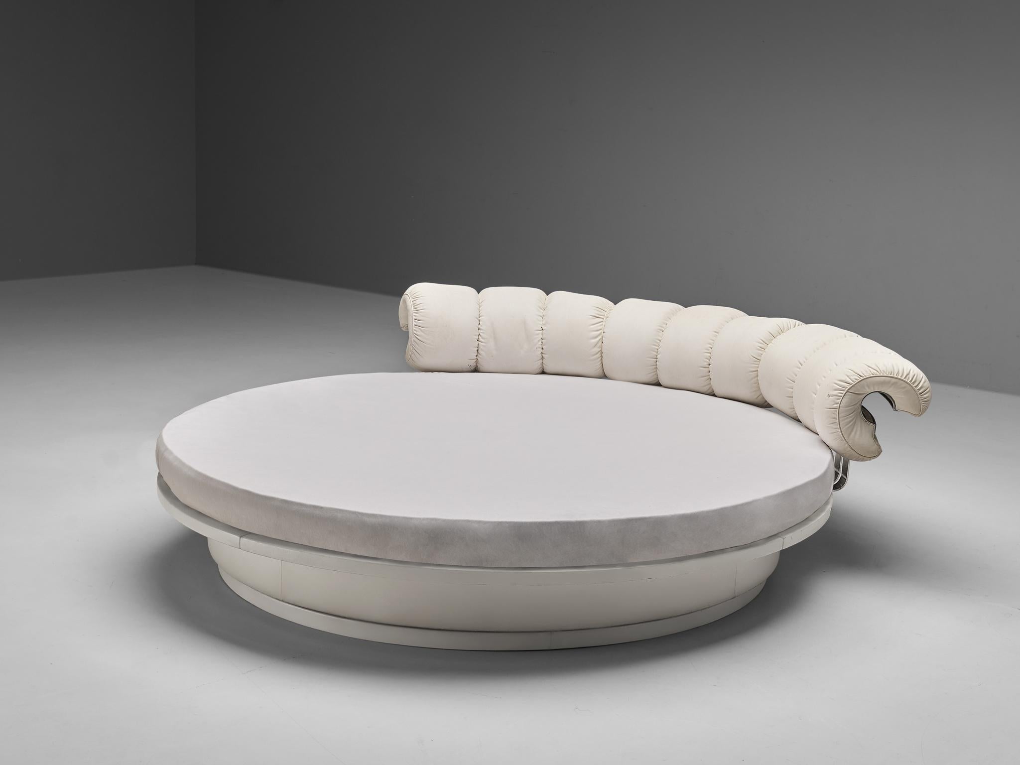 Italian Luigi Massoni for Poltrona Frau 'Lullaby Due' Bed in White Leather For Sale
